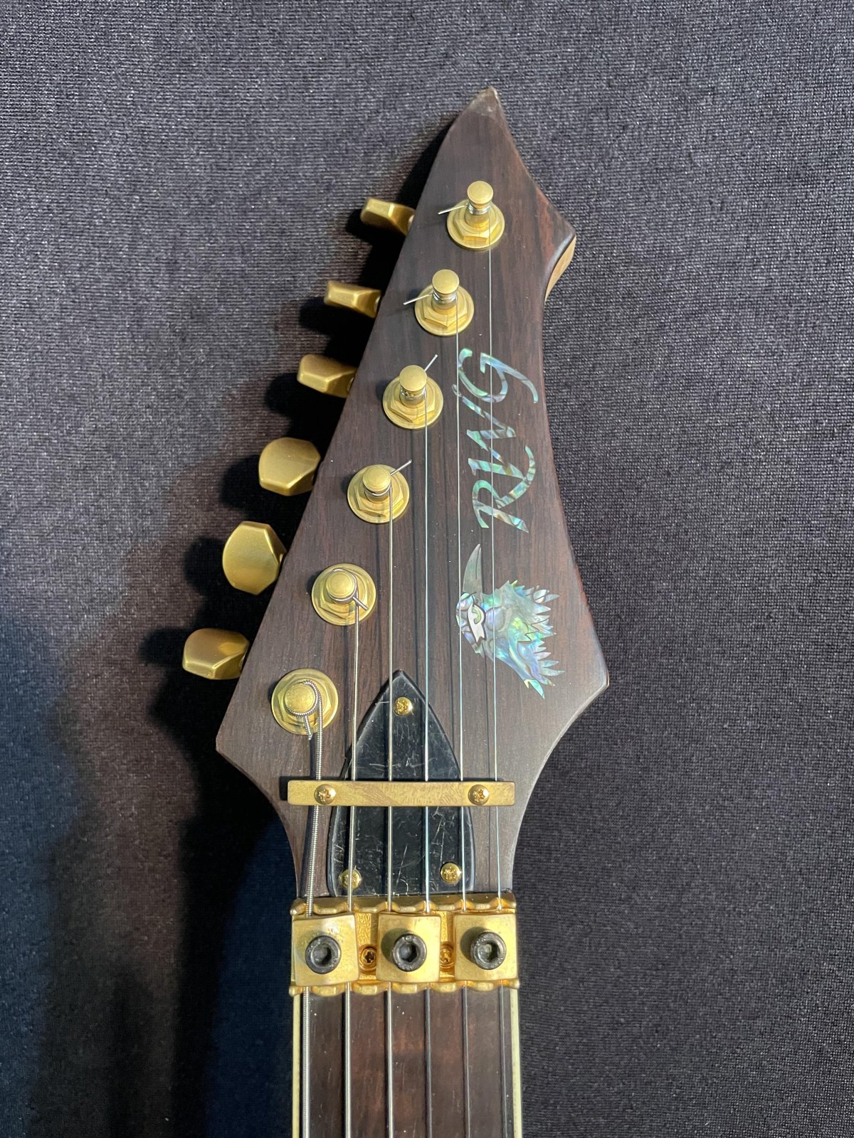 Raven West Guitars HSH FR Superstrat