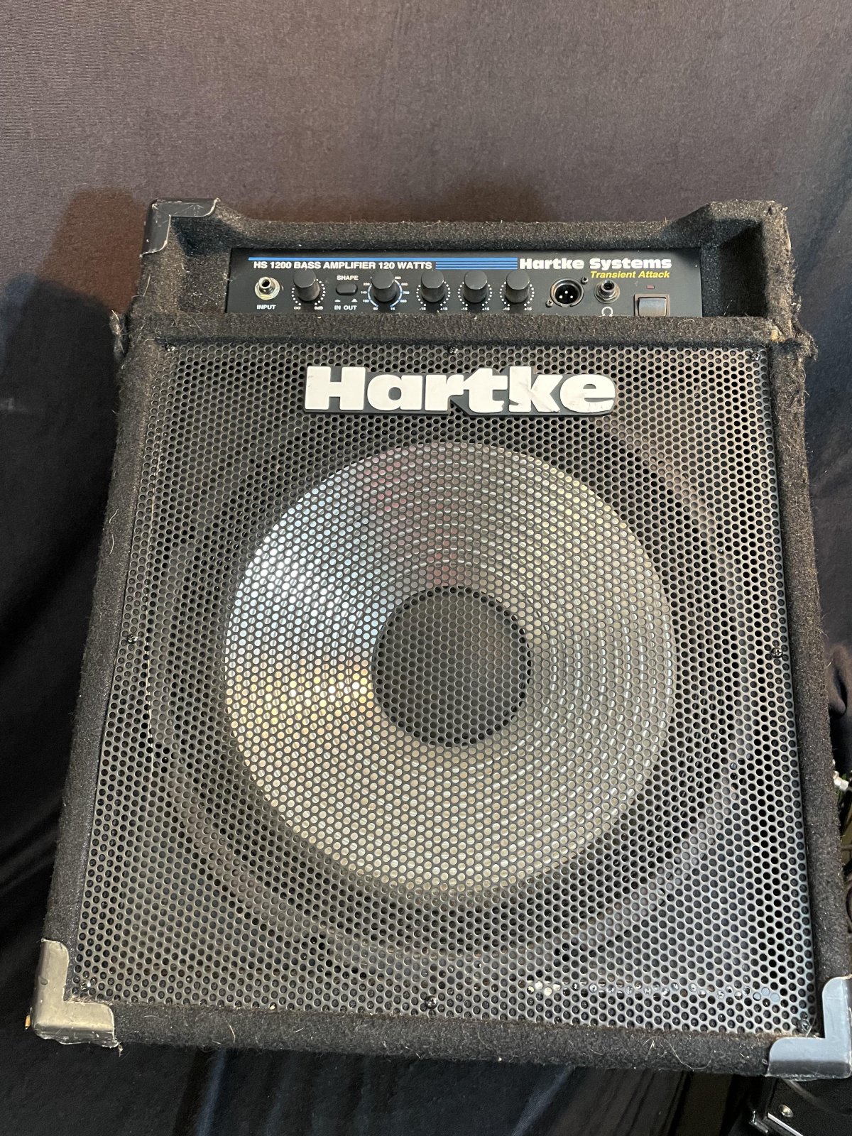 USED Hartke HS1200 Kickback 15 Bass Combo