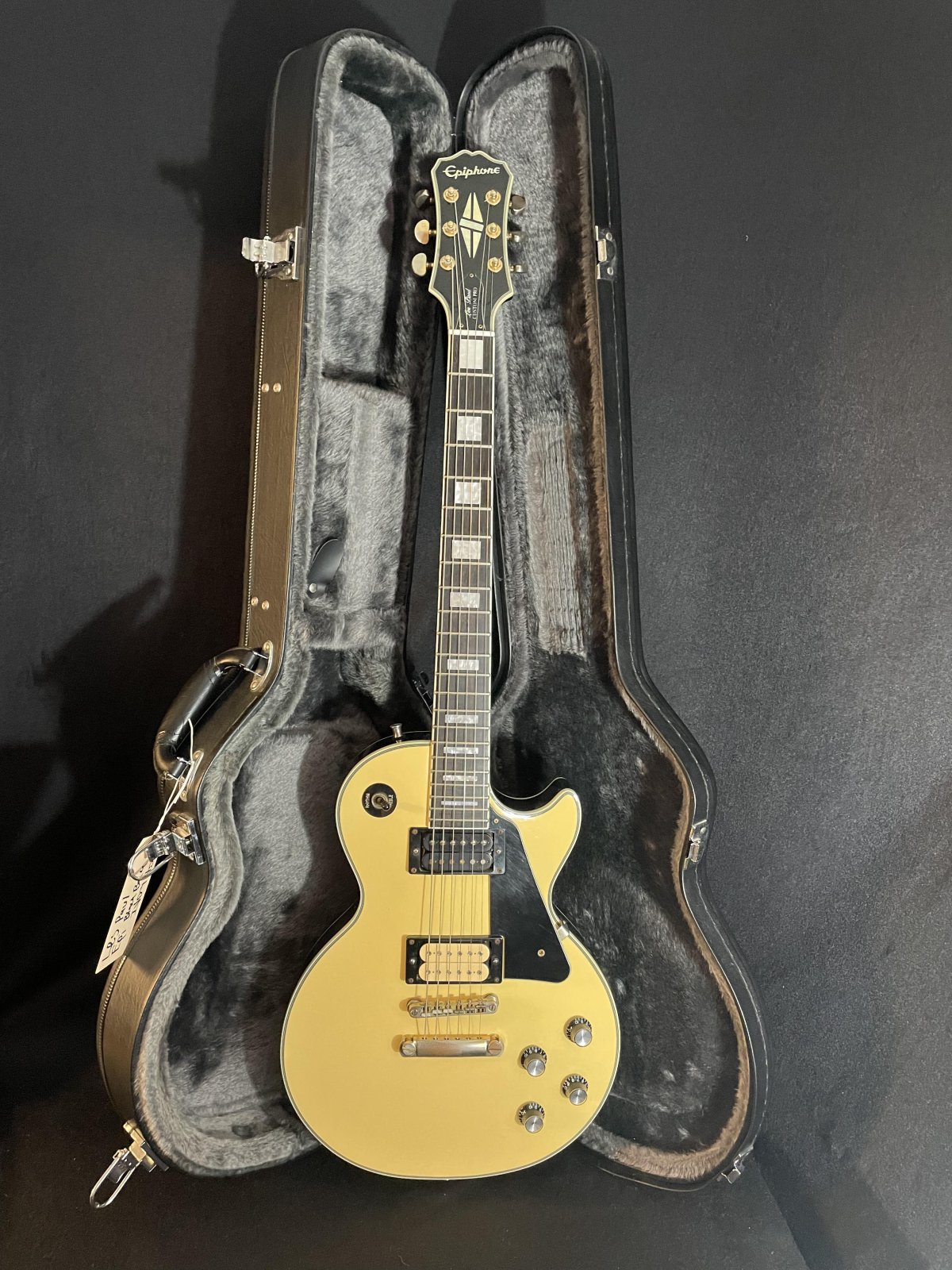 USED 2014 Epiphone Les Paul Custom Blackback/Ivory