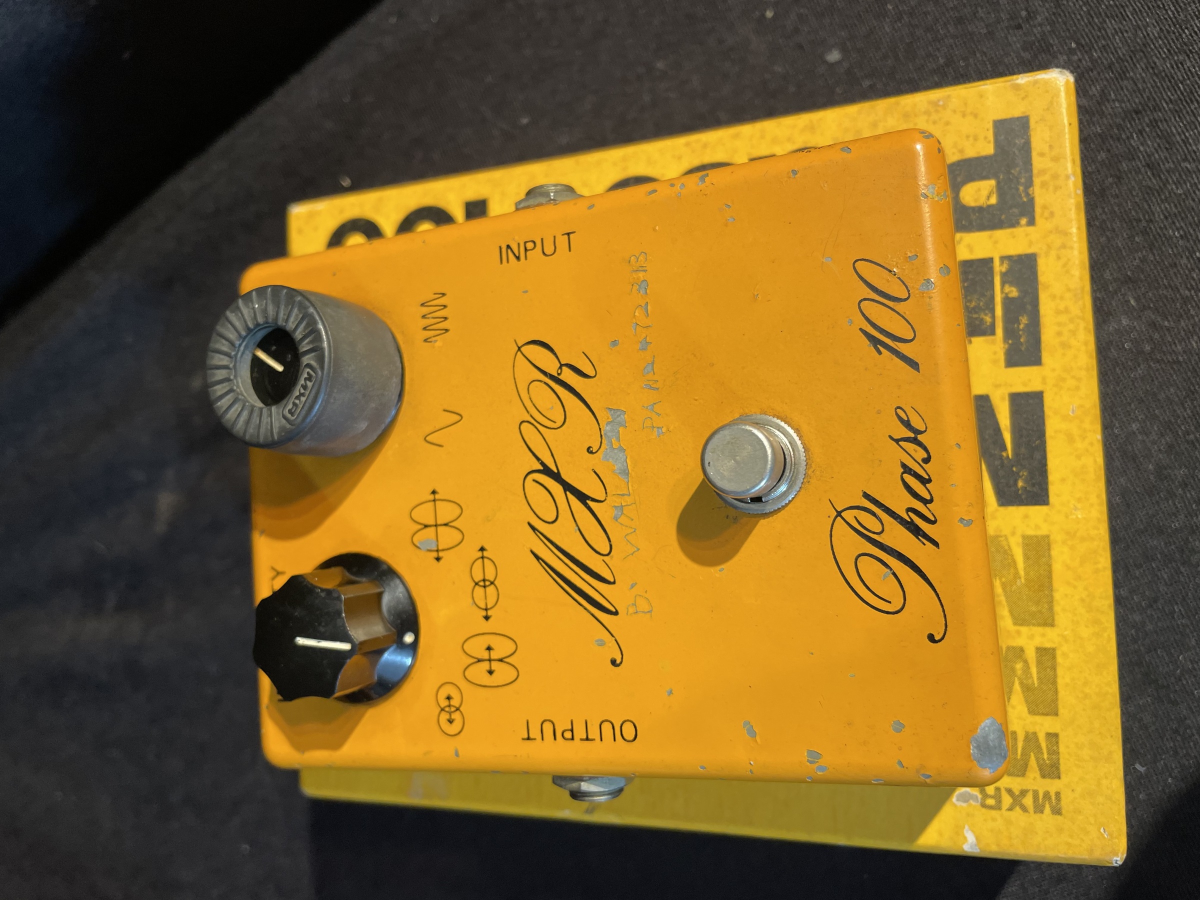 MXR 0 Phase - Block | Script 1 Logo Reverb MX-107 script : Pedal