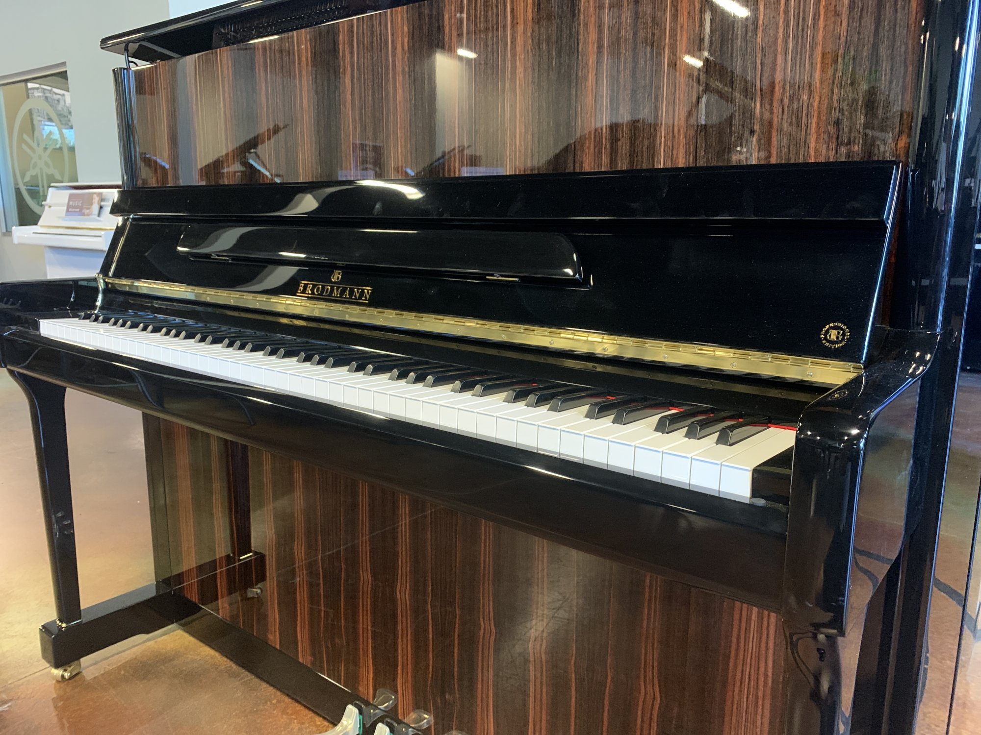Acoustic Pianos