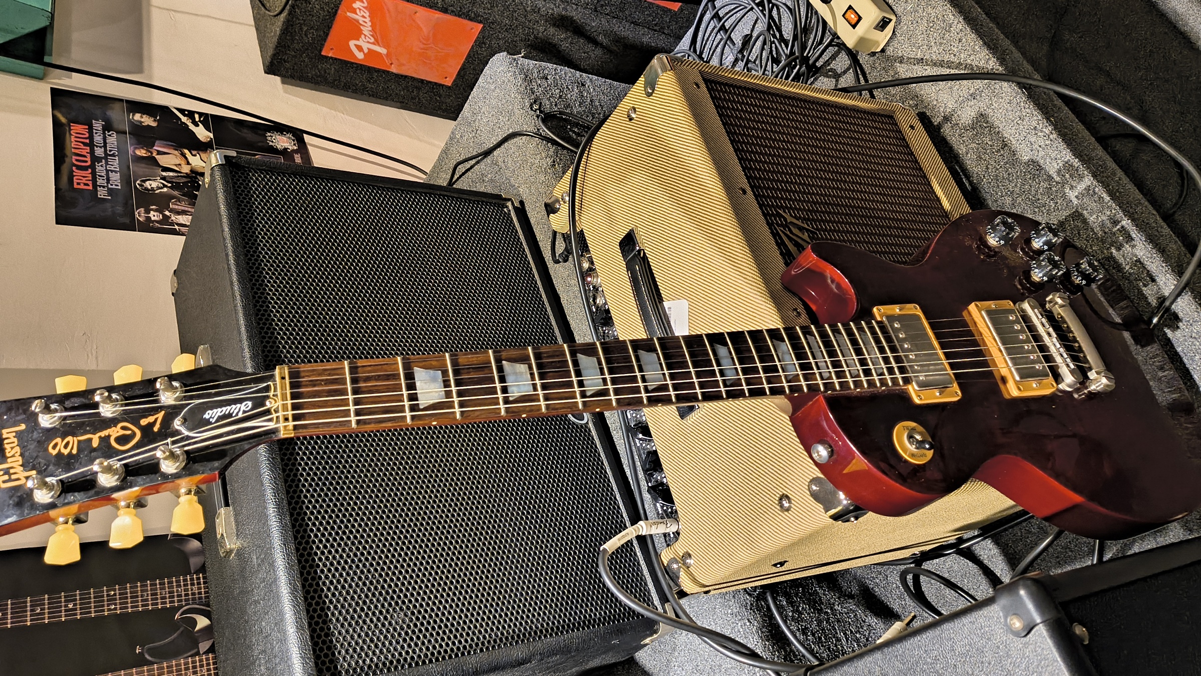 【期間限定出品】Gibson Les Paul Studio 2010 Gibson Les Paul Studio Deluxe Silverburst | Guitar Chimp
