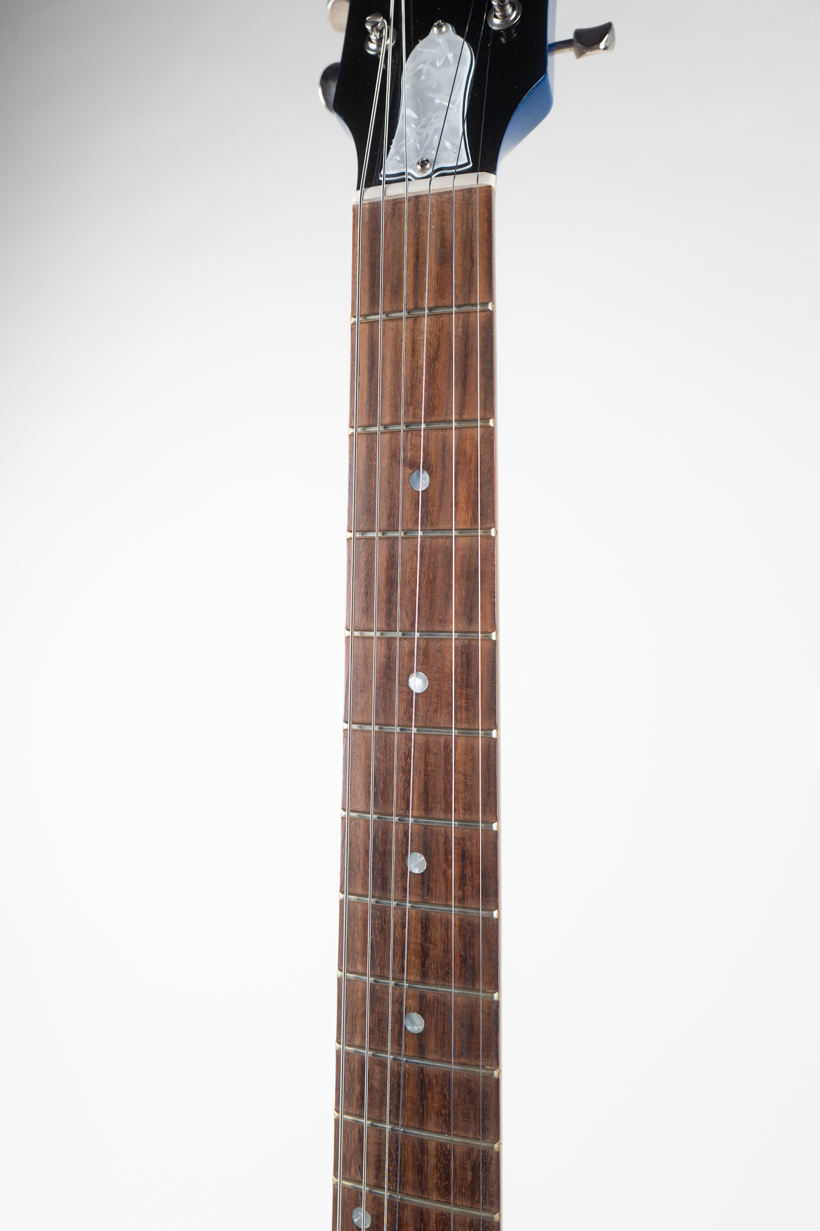1998_Gibson_SG_Deluxe_Ice_Blue