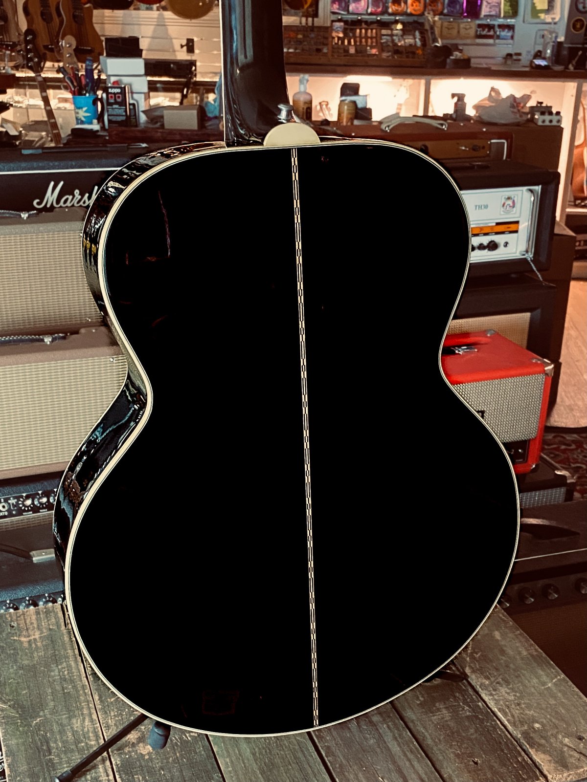 1995 Gibson J-200 Ebony