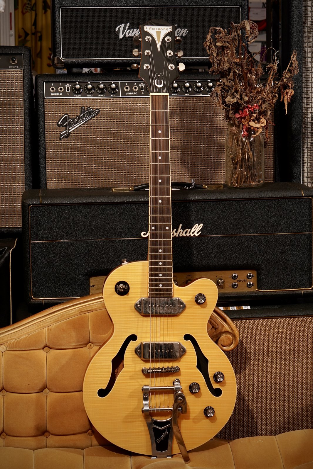 ※BJページ　epiphone WILDKAT AN Open Box Epiphone Wildkat Bigsby Hollowbody Electric Guitar
