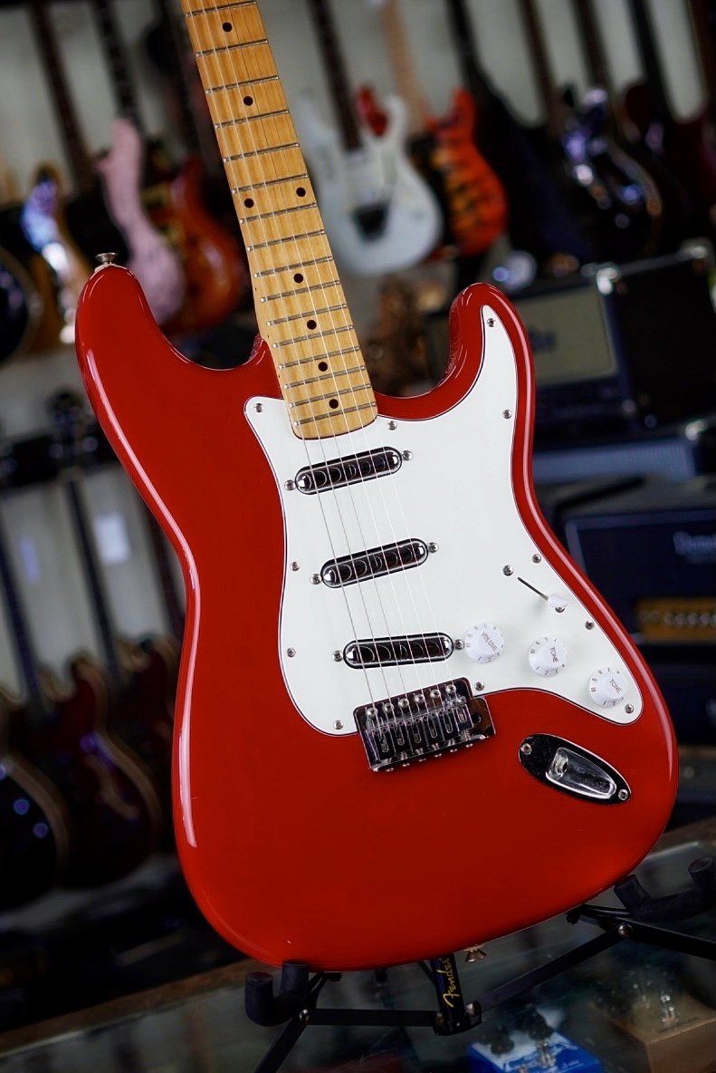 ギター SQUIER BY FENDER Stratocaster DSC08720.jpg