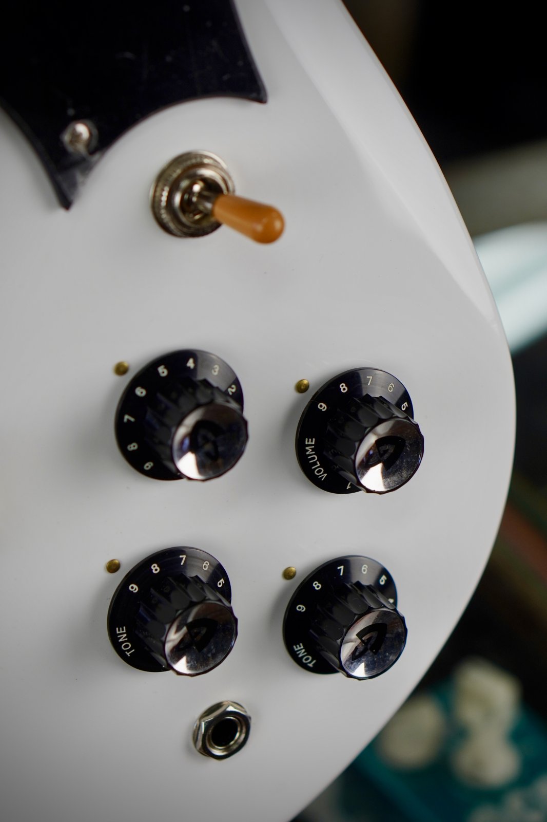 Guild S-100 Polara White Newark Street Collection (new