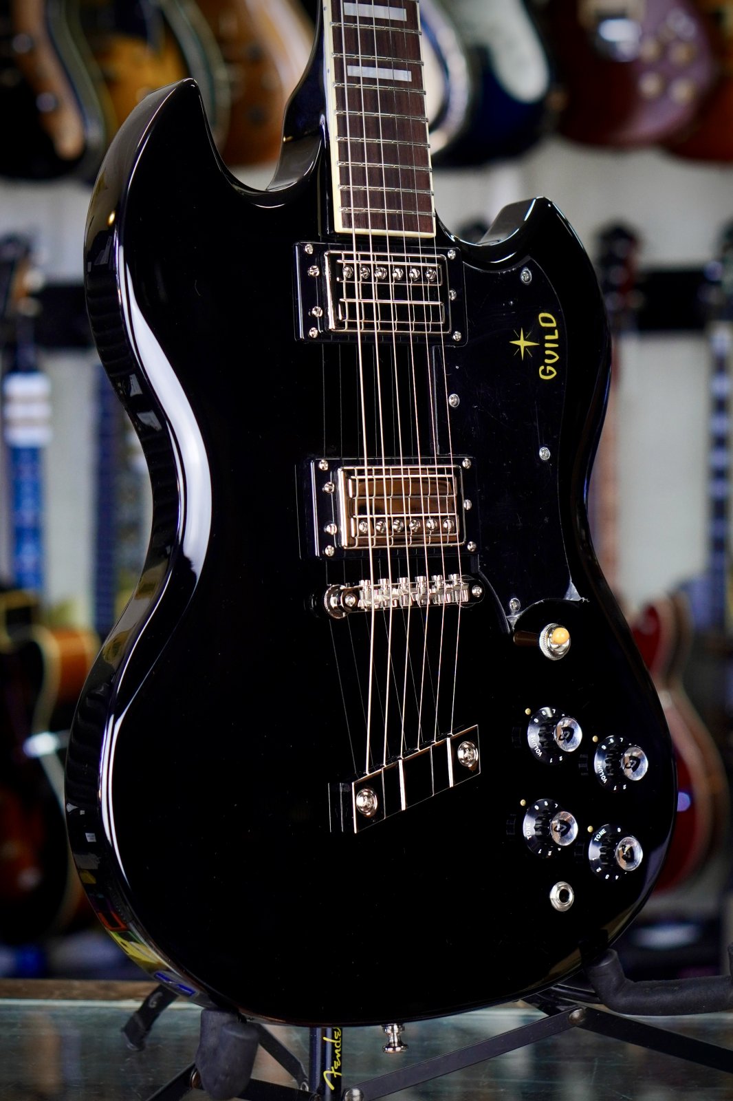 Guild S-100 Polara Black Newark Street Collection (new