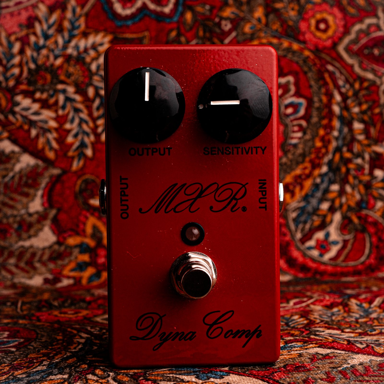 MXR　CSP102SL ～Script Dyna Comp～ Amazon.com: MXR Script Dyna Comp Compressor Guitar Effects