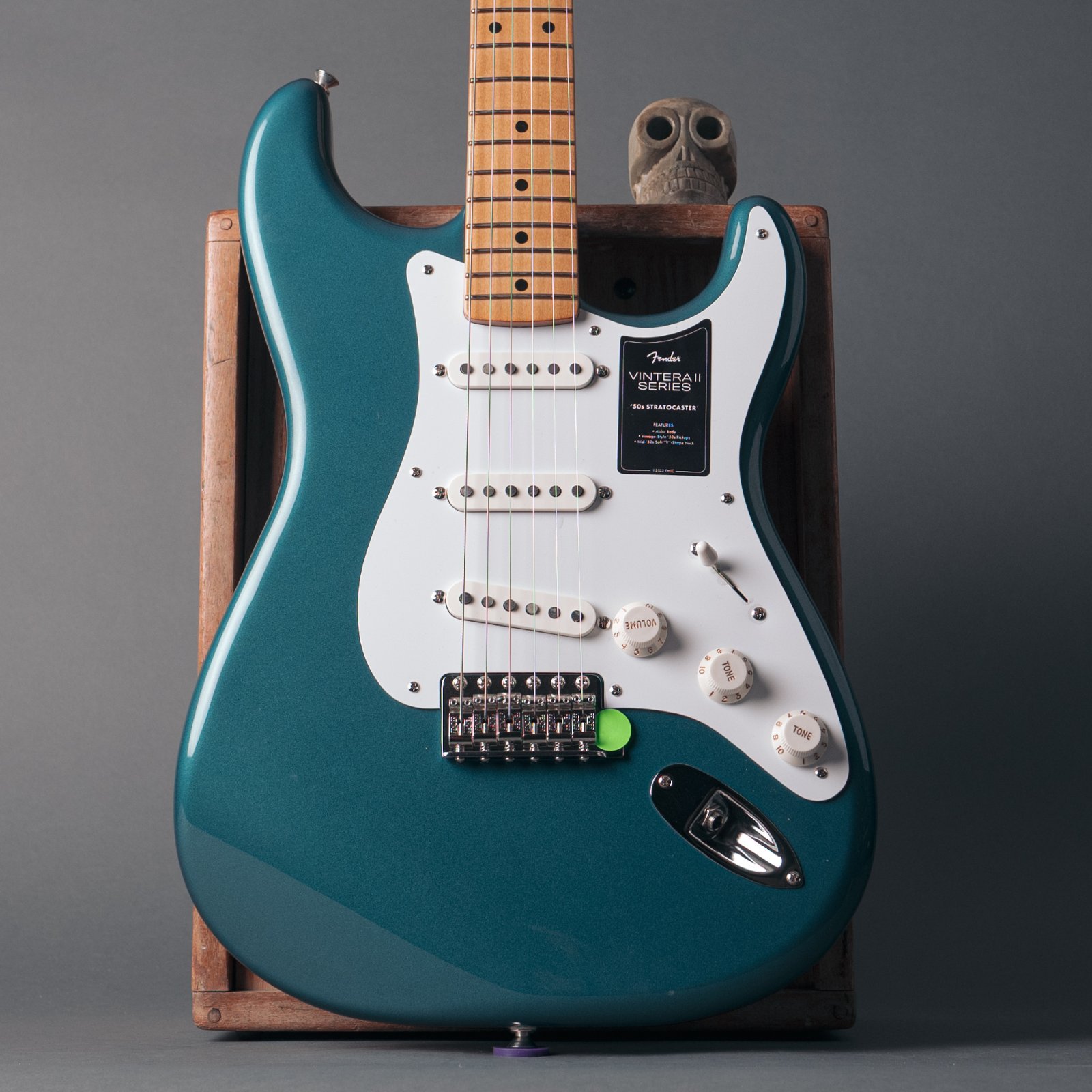 Fender Vintera 50s Stratocaster 2021年製 Amazon.com: Fender Vintera '50s Stratocaster Modified