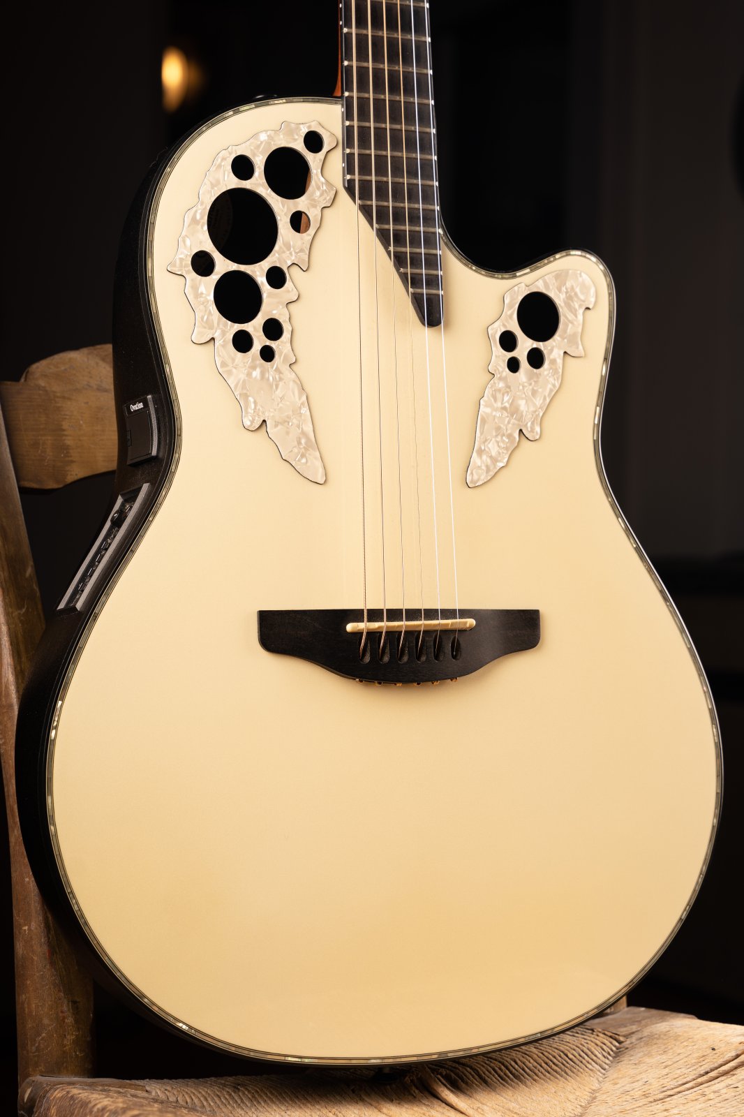 ギター Ovation Adamas Melissa W597 Signature Ovation Adamas Melissa W597 SignatureΩ