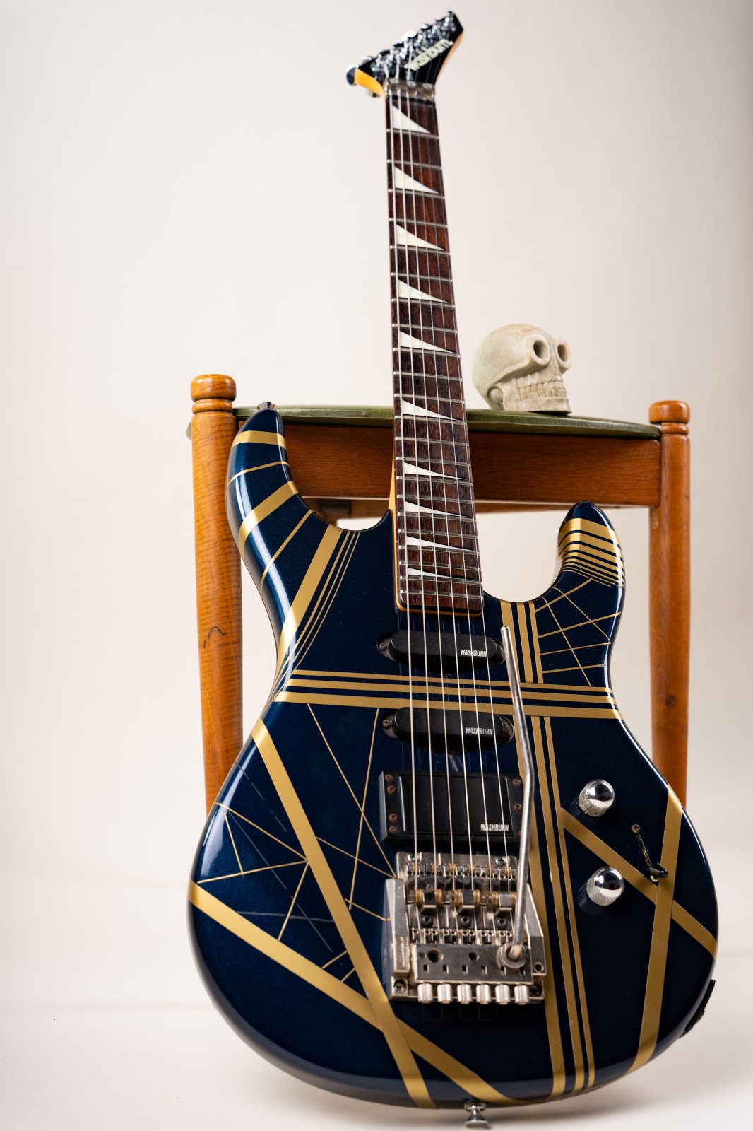 1986 Washburn G-5V Metallic Blue