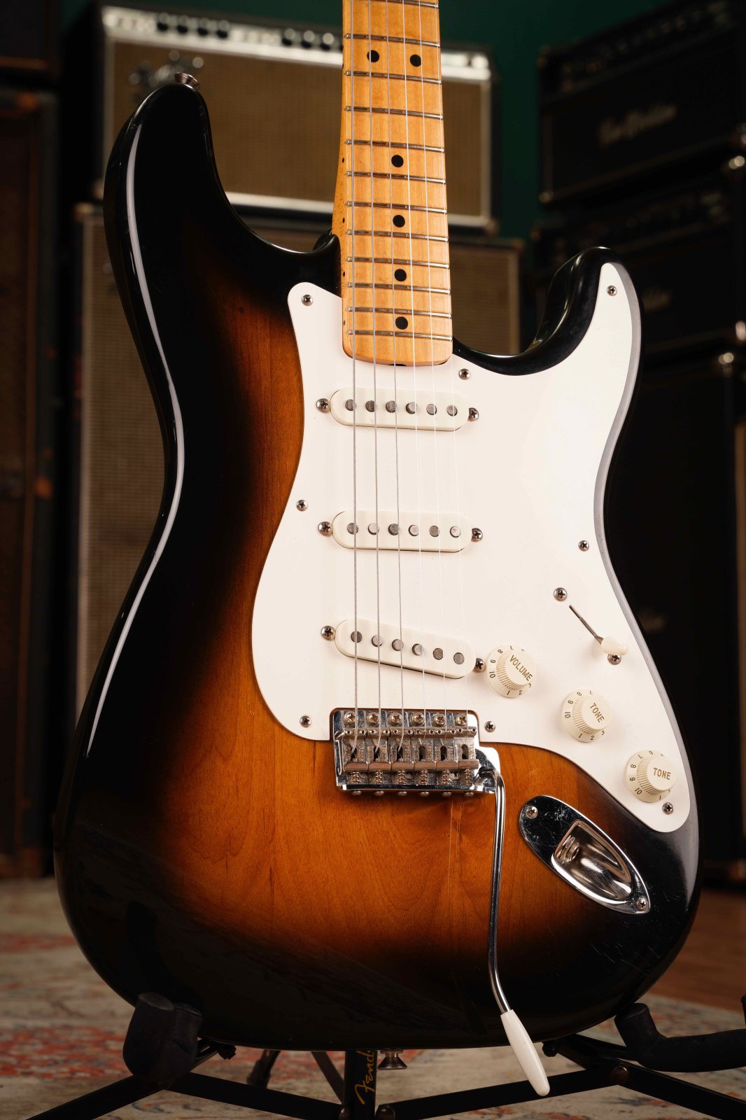 ギター Fender Stratcaster American Vintage57 Fender American Vintage '57 Stratocaster - 2-Color Sunburst