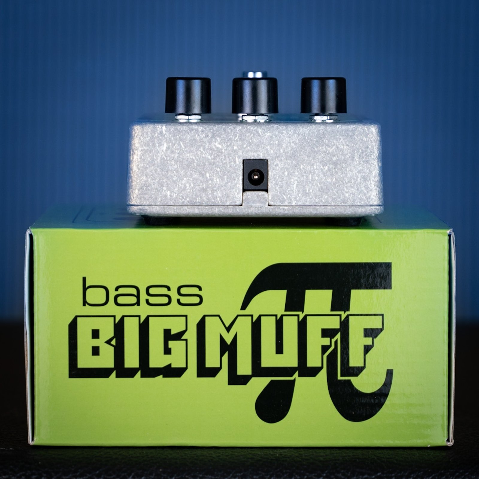 Electro-Harmonix Bass Big Muff Pi Distortion/Sustainer Pedal (new