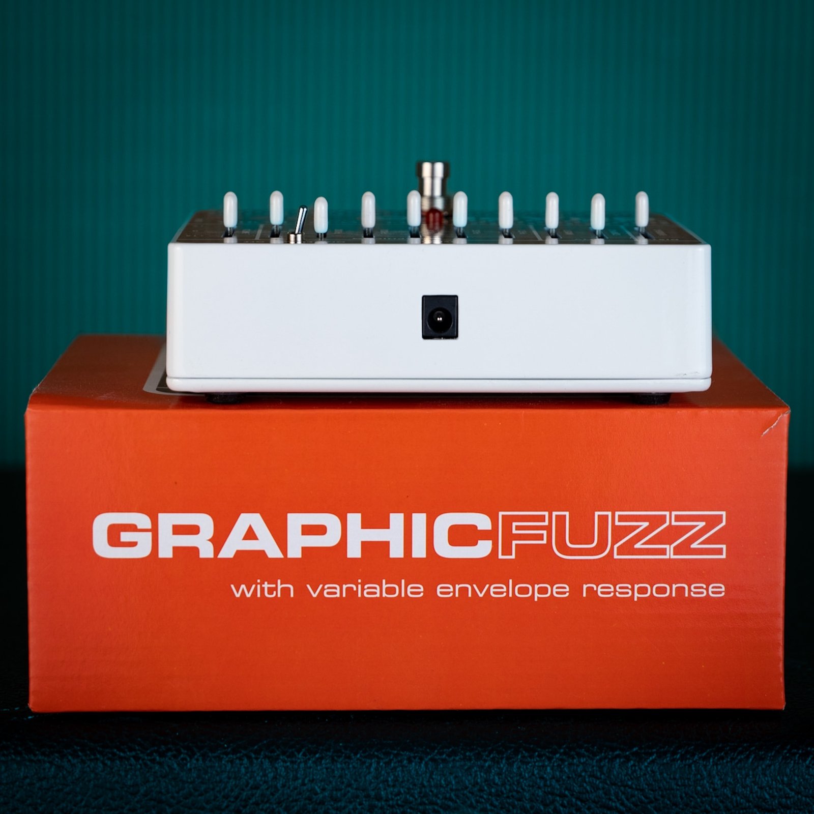 ギター Electro-Harmonics Graphic Fuzz Electro-Harmonix Graphic Fuzz EQ/Distortion/Sustainer Pedal