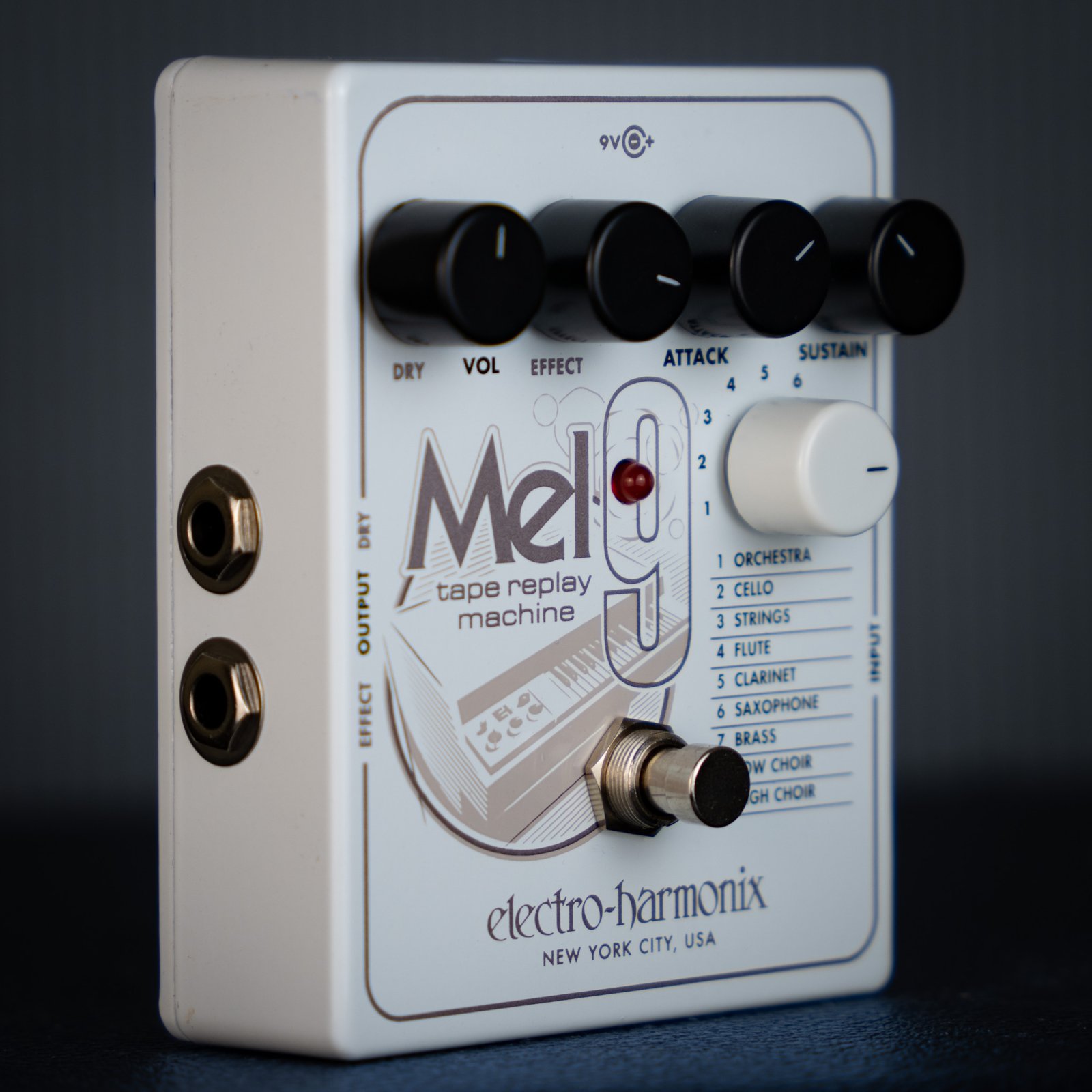 Electro-Harmonix MEL9 Tape Replay Machine Pedal (new