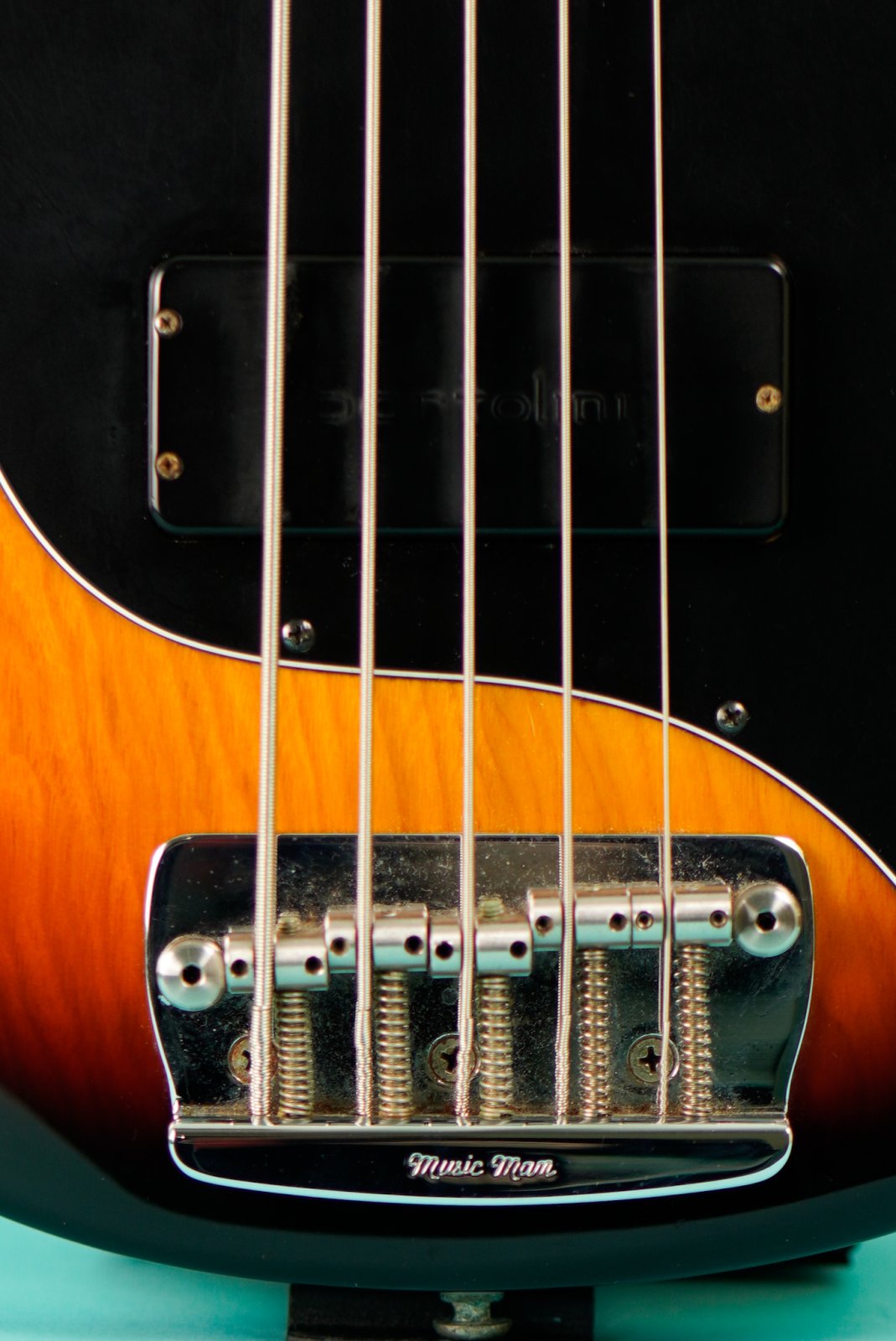 1998 Ernie Ball Music Man StingRay 5 5-String Bass Sunburst