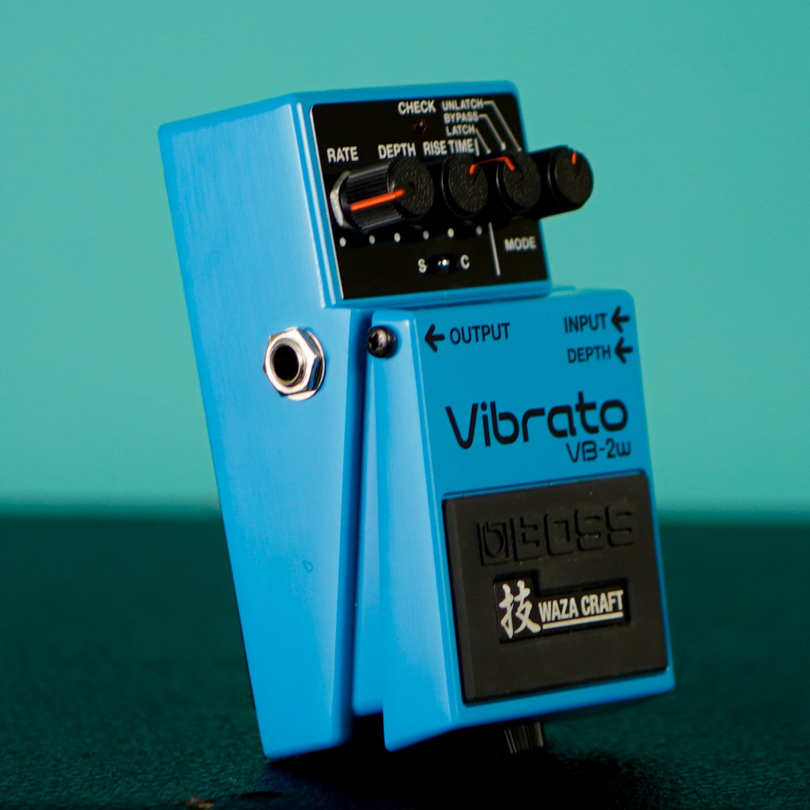 Boss VB-2W Vibrato Waza Craft (used)