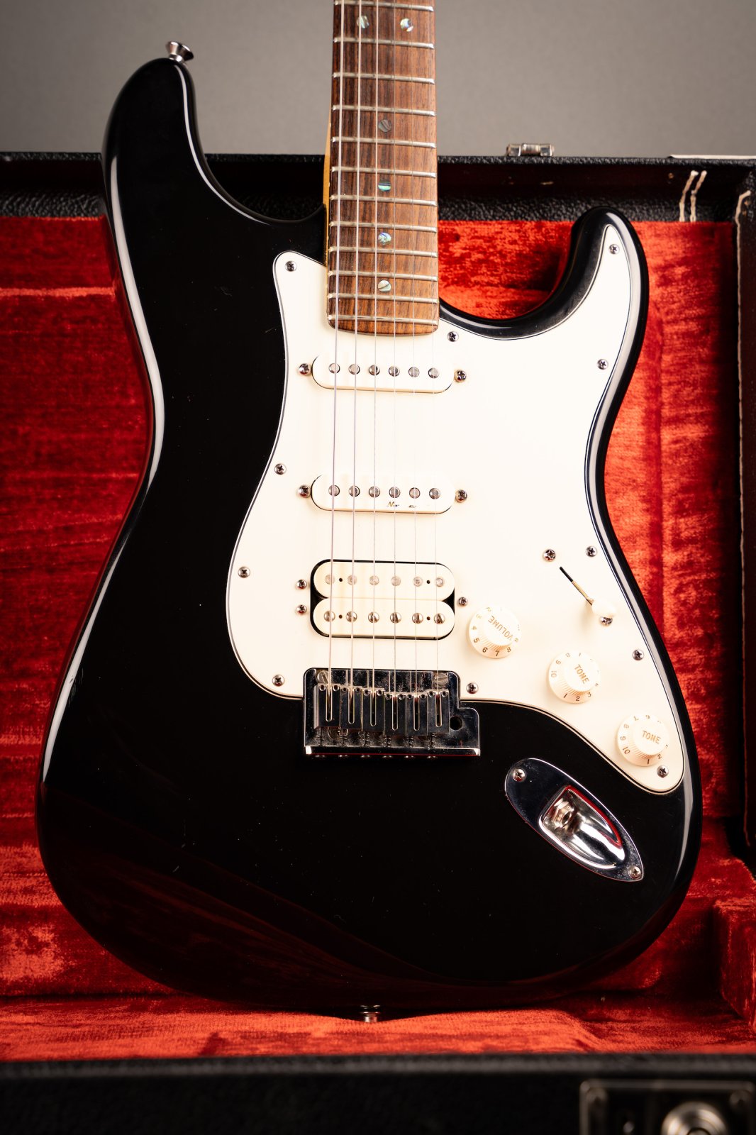 1999 Fender American Deluxe Fat Stratocaster Black