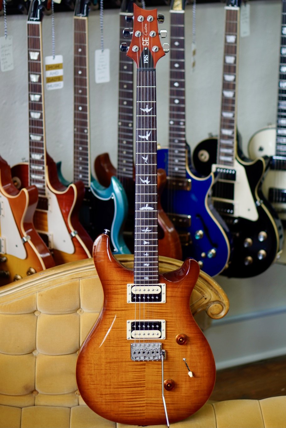 【美品】2013年 PRS Custom 24 Tri-color Sunburst 2013 PRS SE Custom 24 Vintage Sunburst
