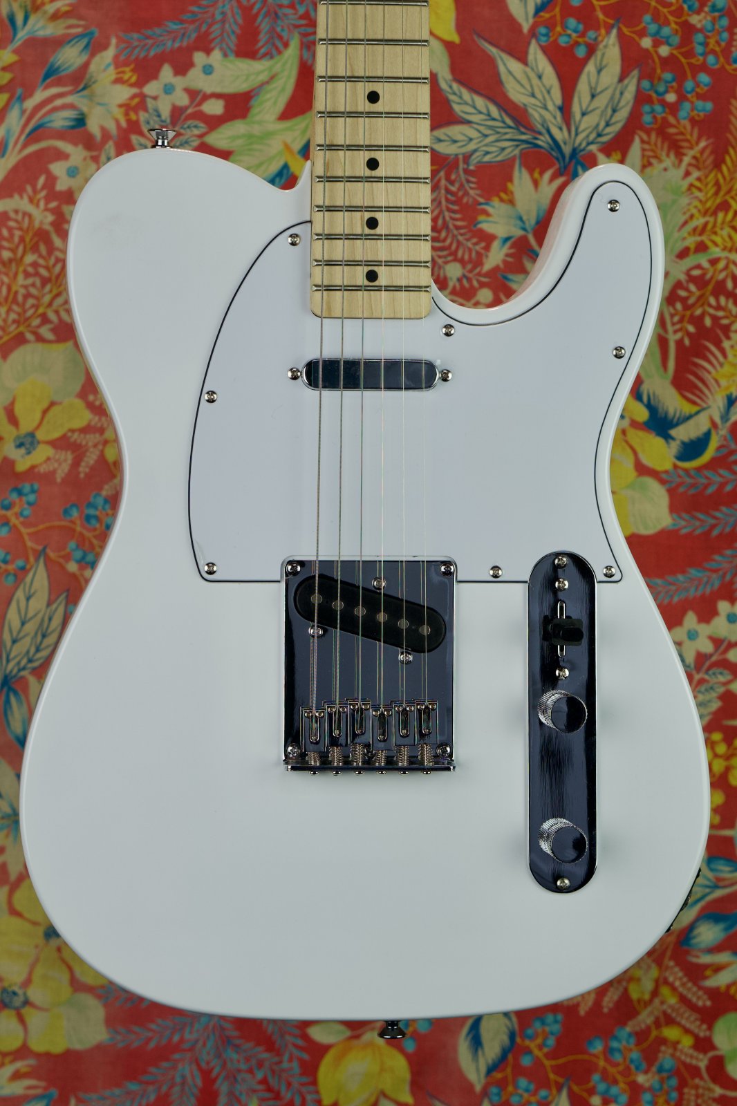 ギター SQUIER Affinity Tele Arctic White Squier Affinity Series Telecaster Electric Guitar - Arctic