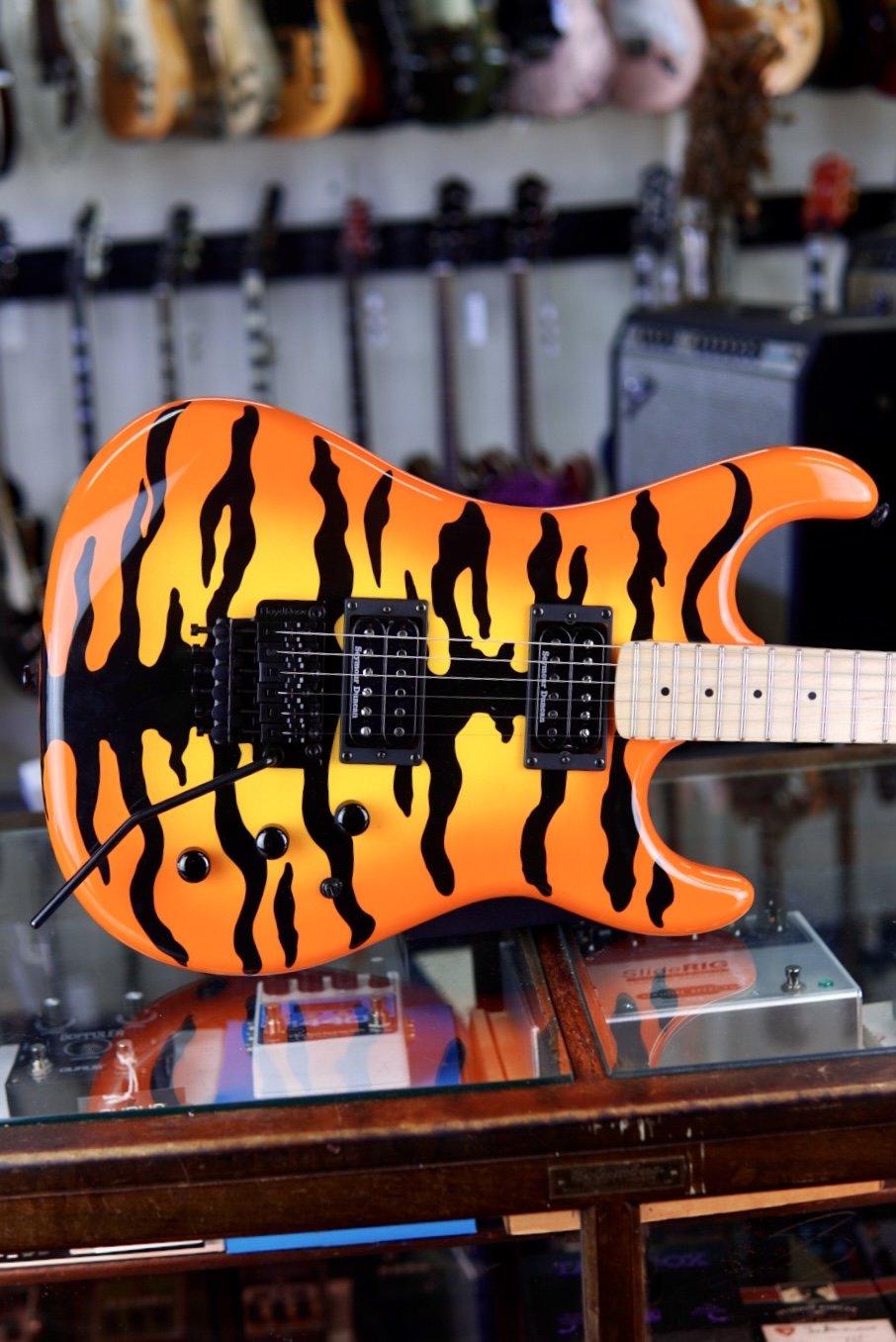 Kramer Pacer Series Orange Tiger Stripe (used)