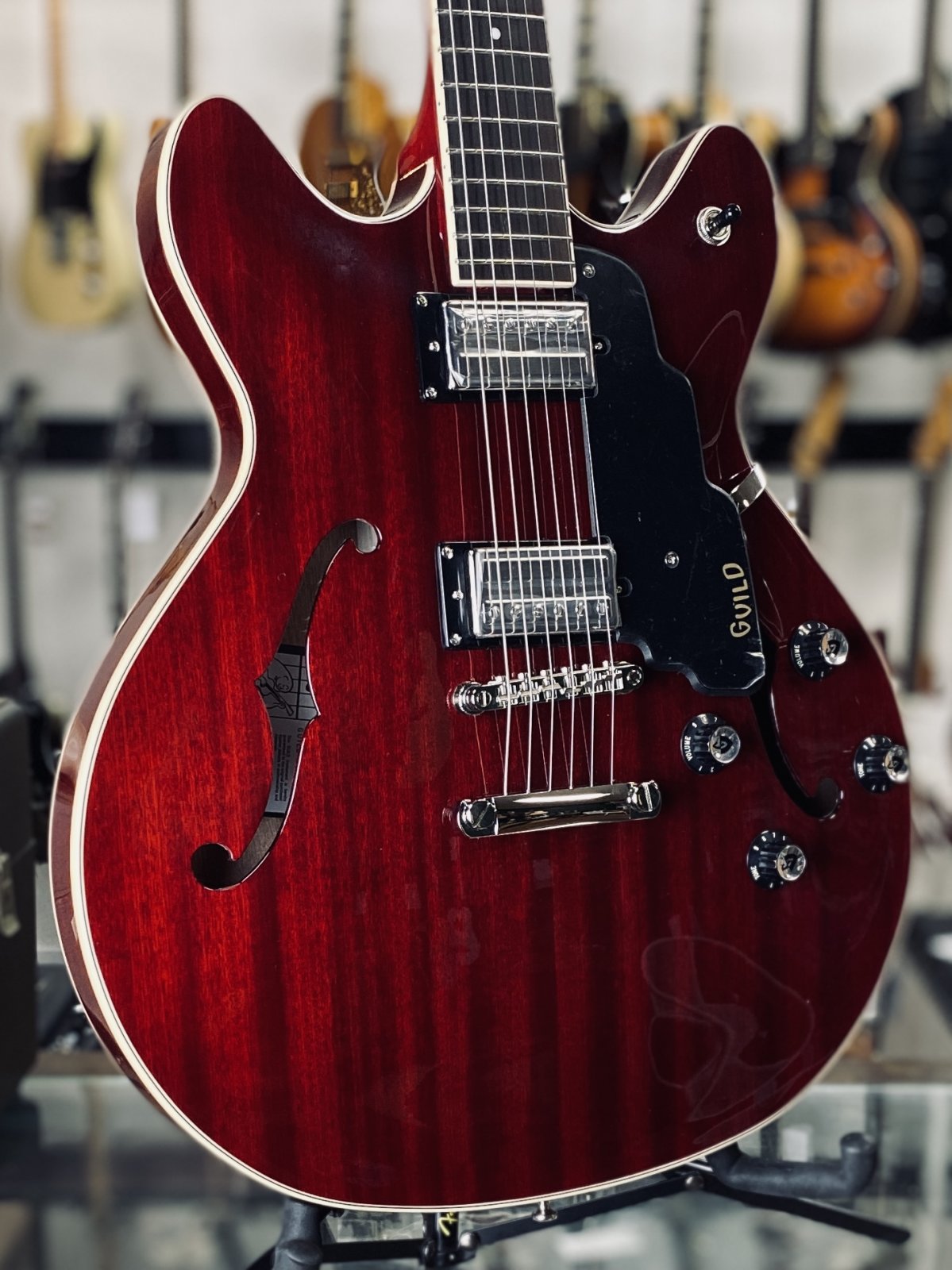 Guild Starfire I DC Cherry Red w/ Hard Case (new)