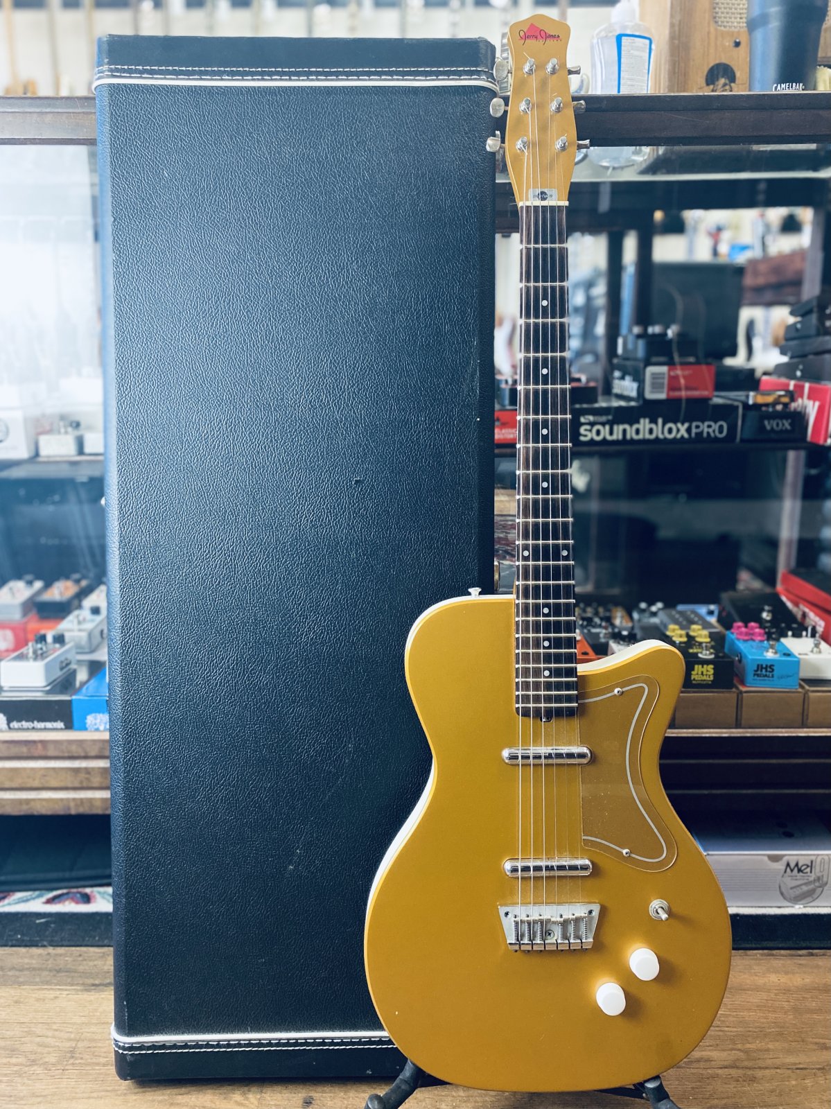 1998 Jerry Jones Neptune U2 Gold Sparkle