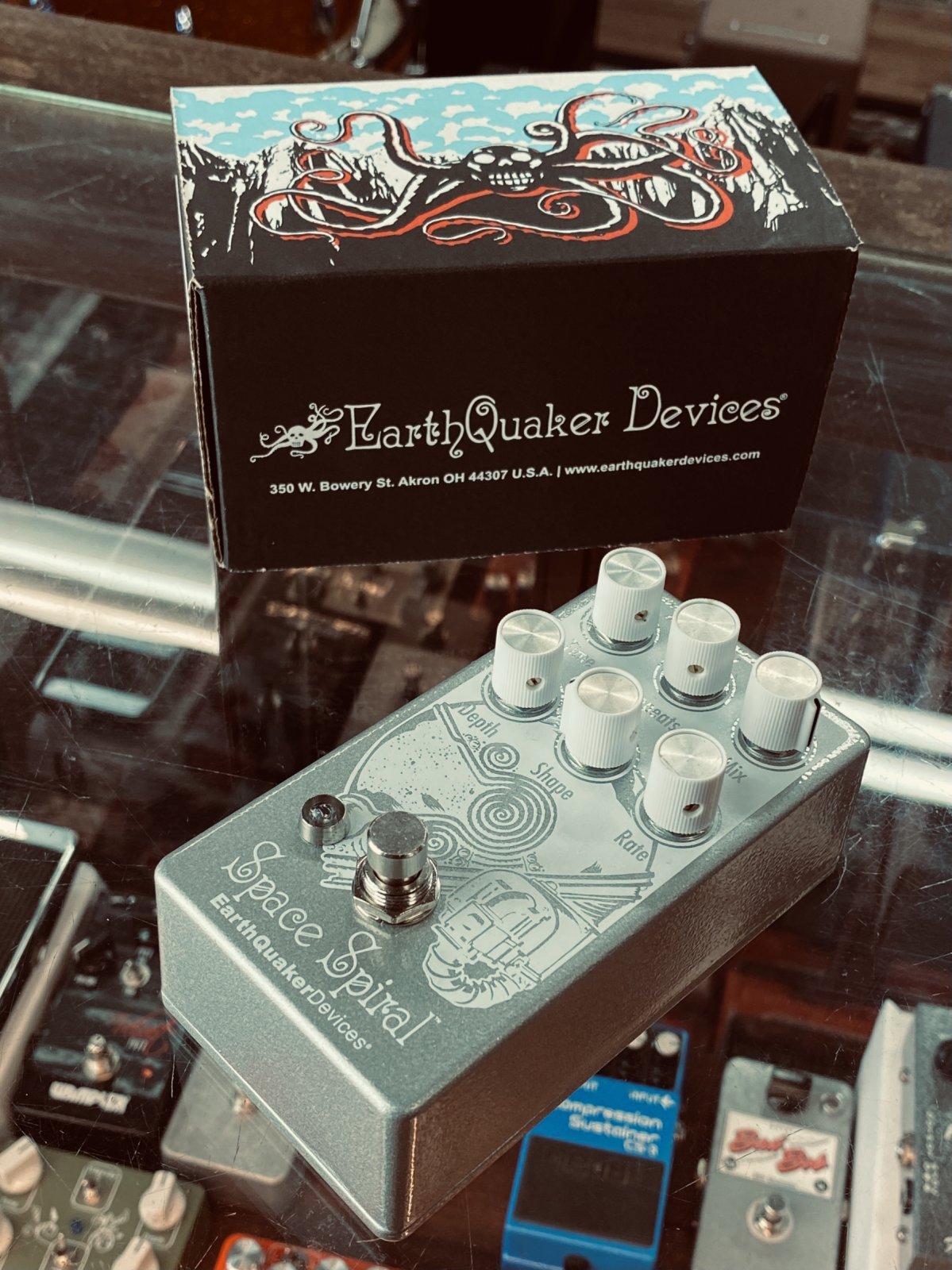 EarthQuaker Devices Space Spiral Modulated Delay Device V2 (new