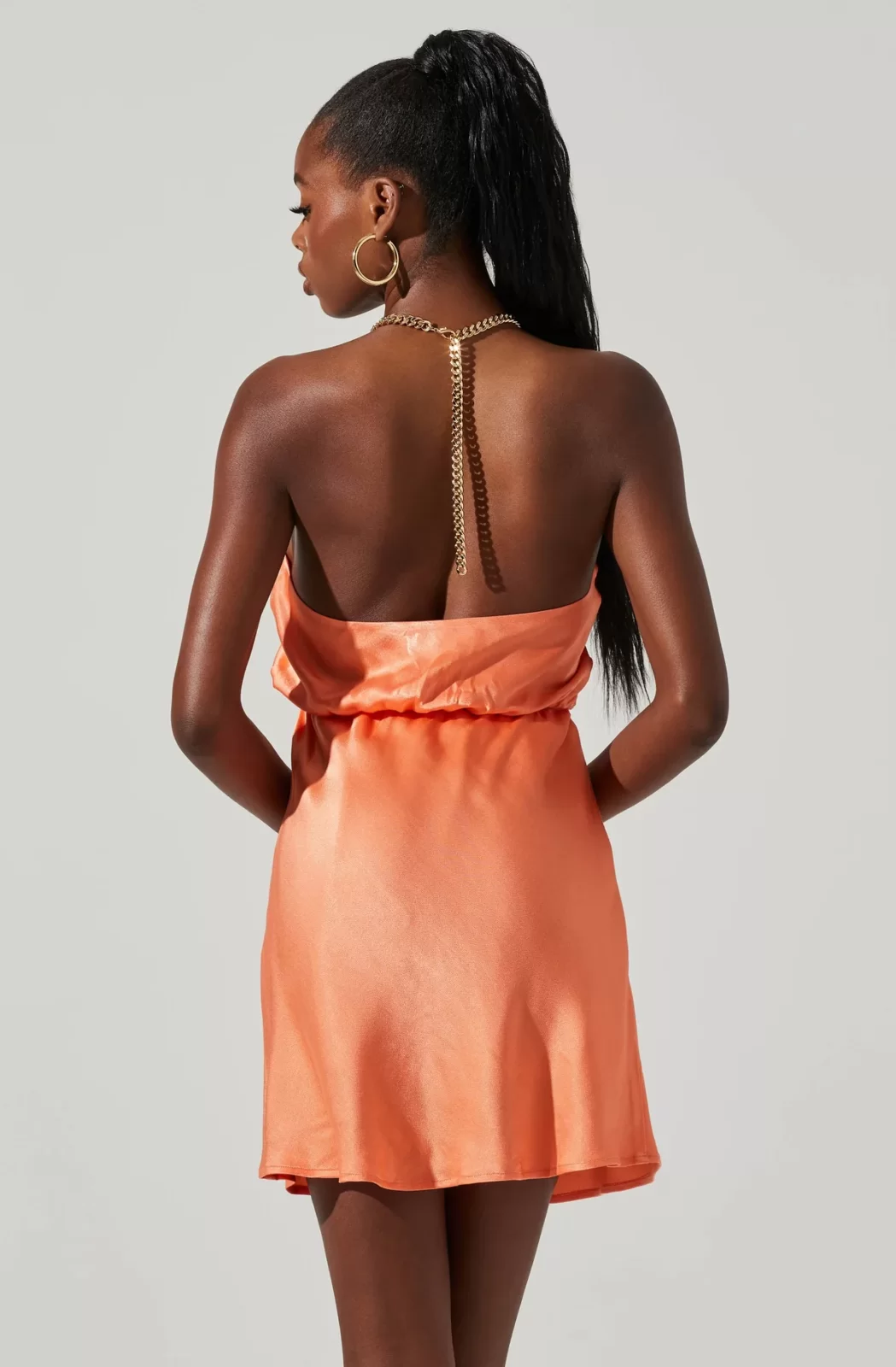 The Quinta Dress