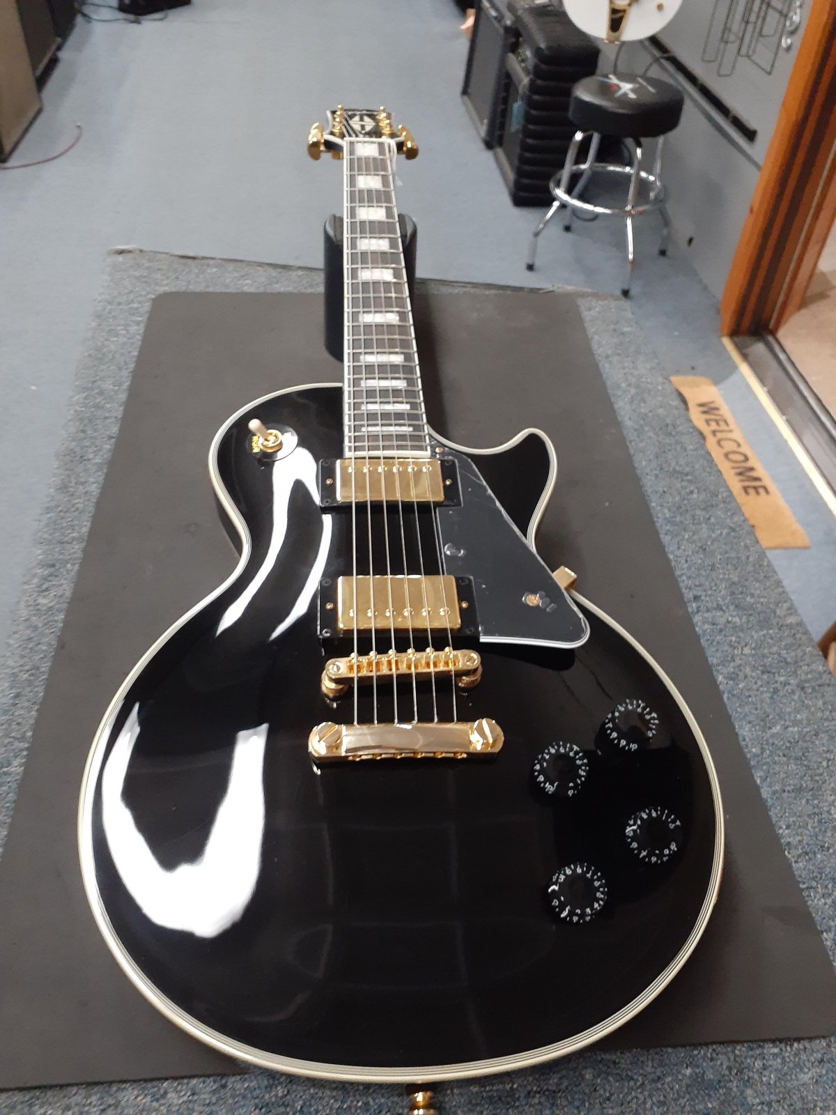 Epiphone Les Paul Custom ブラック　メンテナンス済み Epiphone Les Paul Custom Ebony エレキギター エピフォン レス