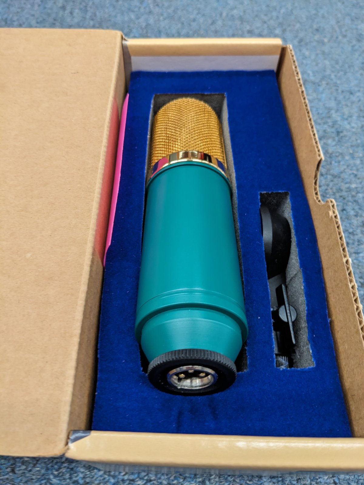 AMATIRAS コンデンサーマイク 8067 Large-diaphragm