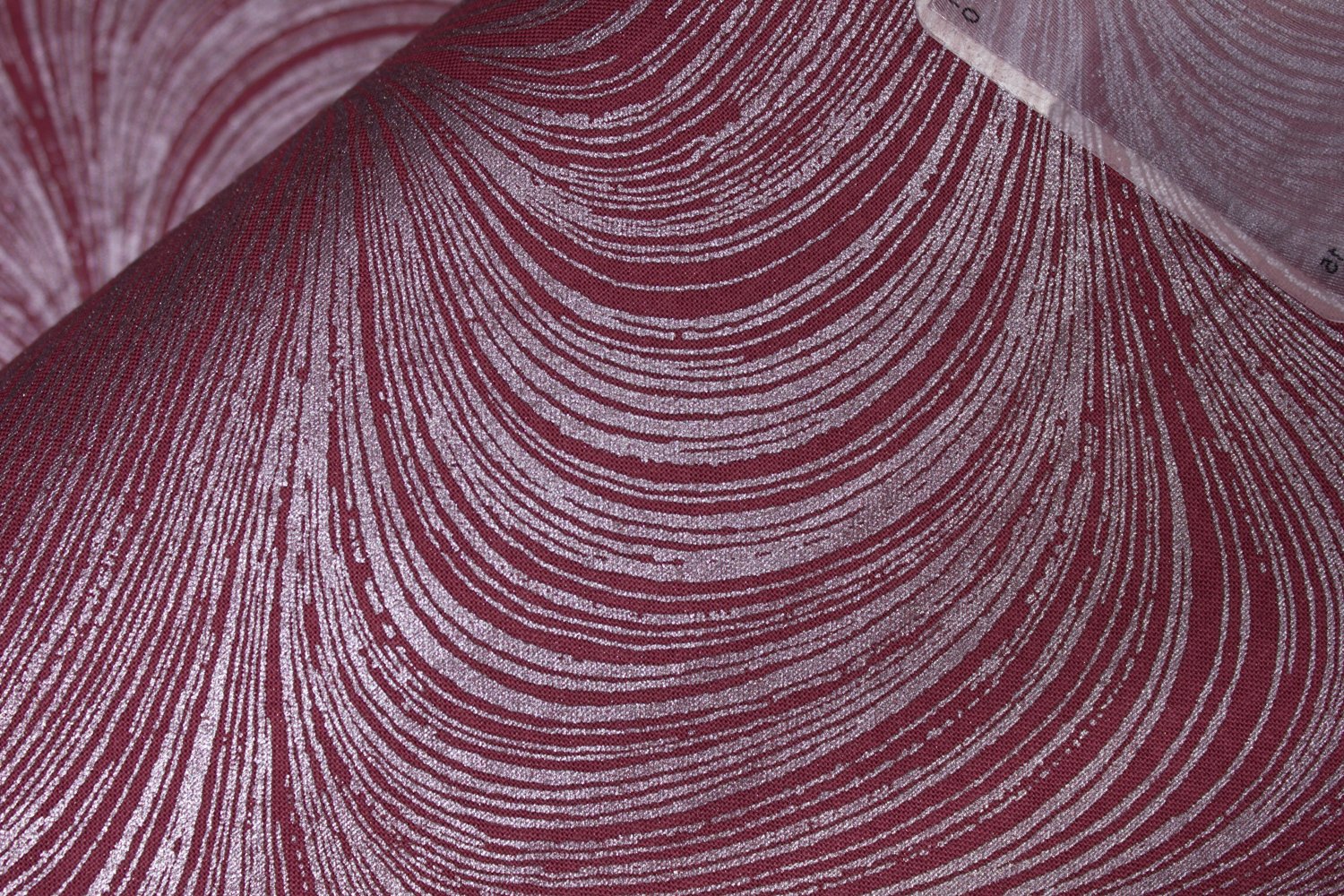 Silver Pearlescent Wave Texture on Burgundy: Pearlescent