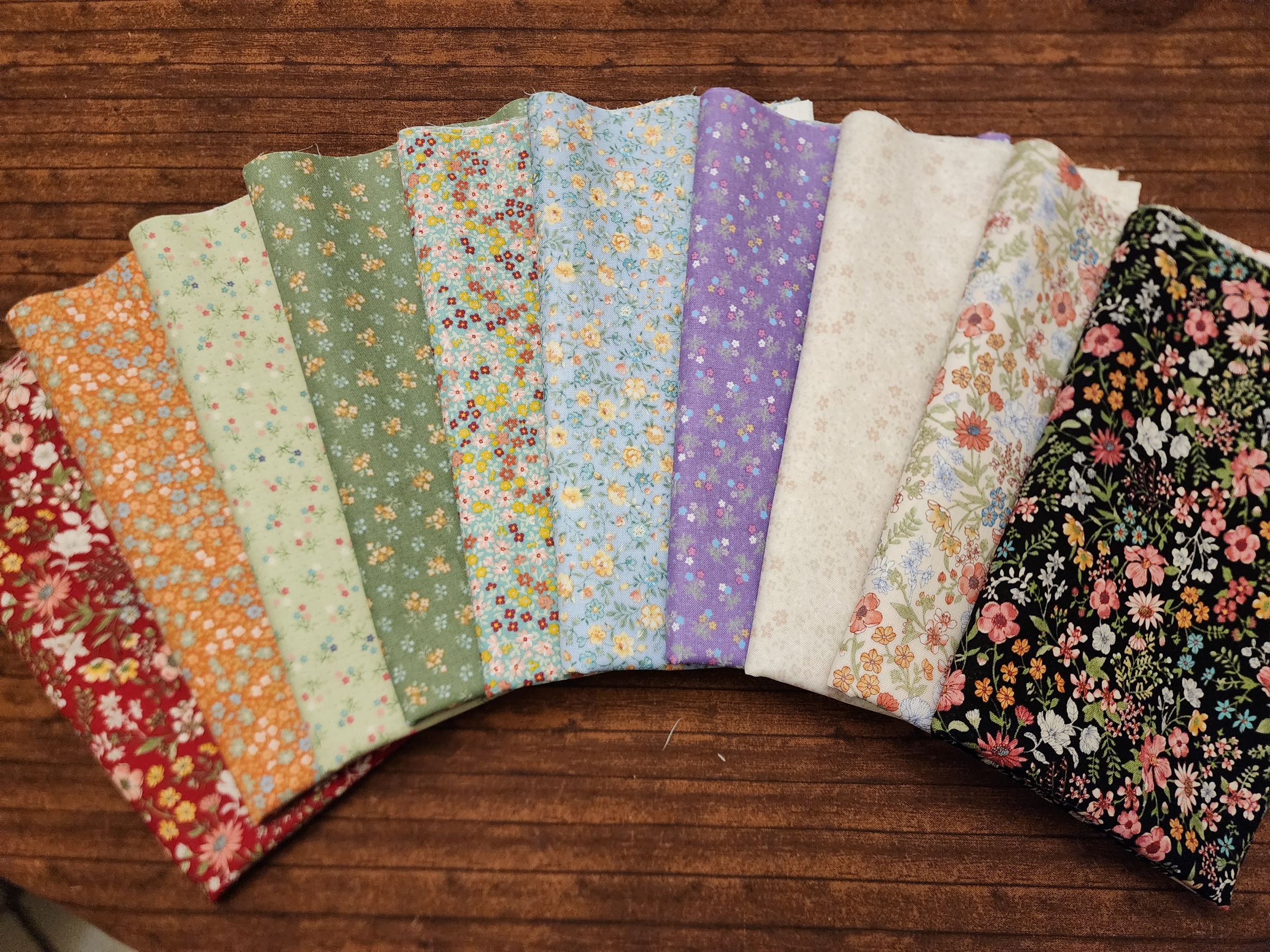 Collectible Calicos by Laura Berringer of Studio37 for Marcus - 10 Piece Half Yard Bundle Pack