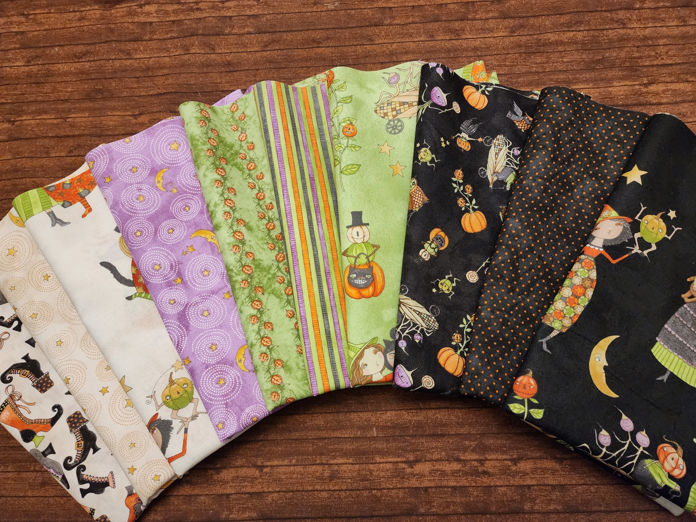 Ghoul Friends by Teresa Kogut for Riley Blake - 10 Piece Half Yard Bundle Pack - Halloween