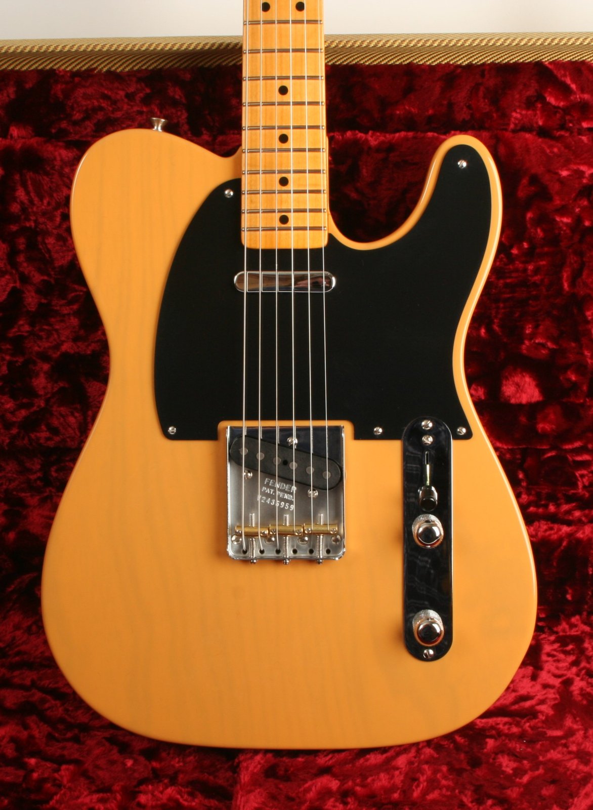 Fender American Vintage II 1951 Telecaster Maple Fingerboard