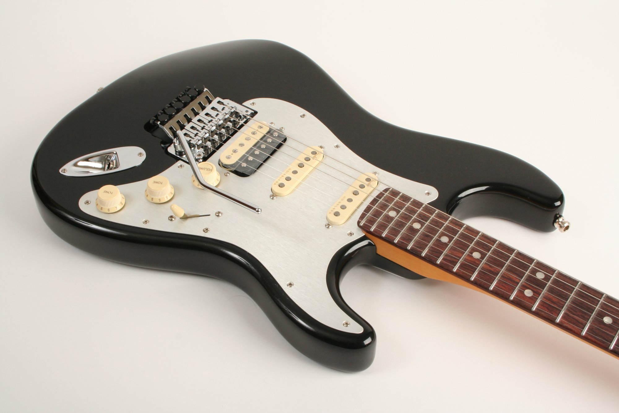 【マタヌキ様】Fender Mexico FR HSS Fender Mexico Standard Stratocaster Hss With Floyd Rose Bk