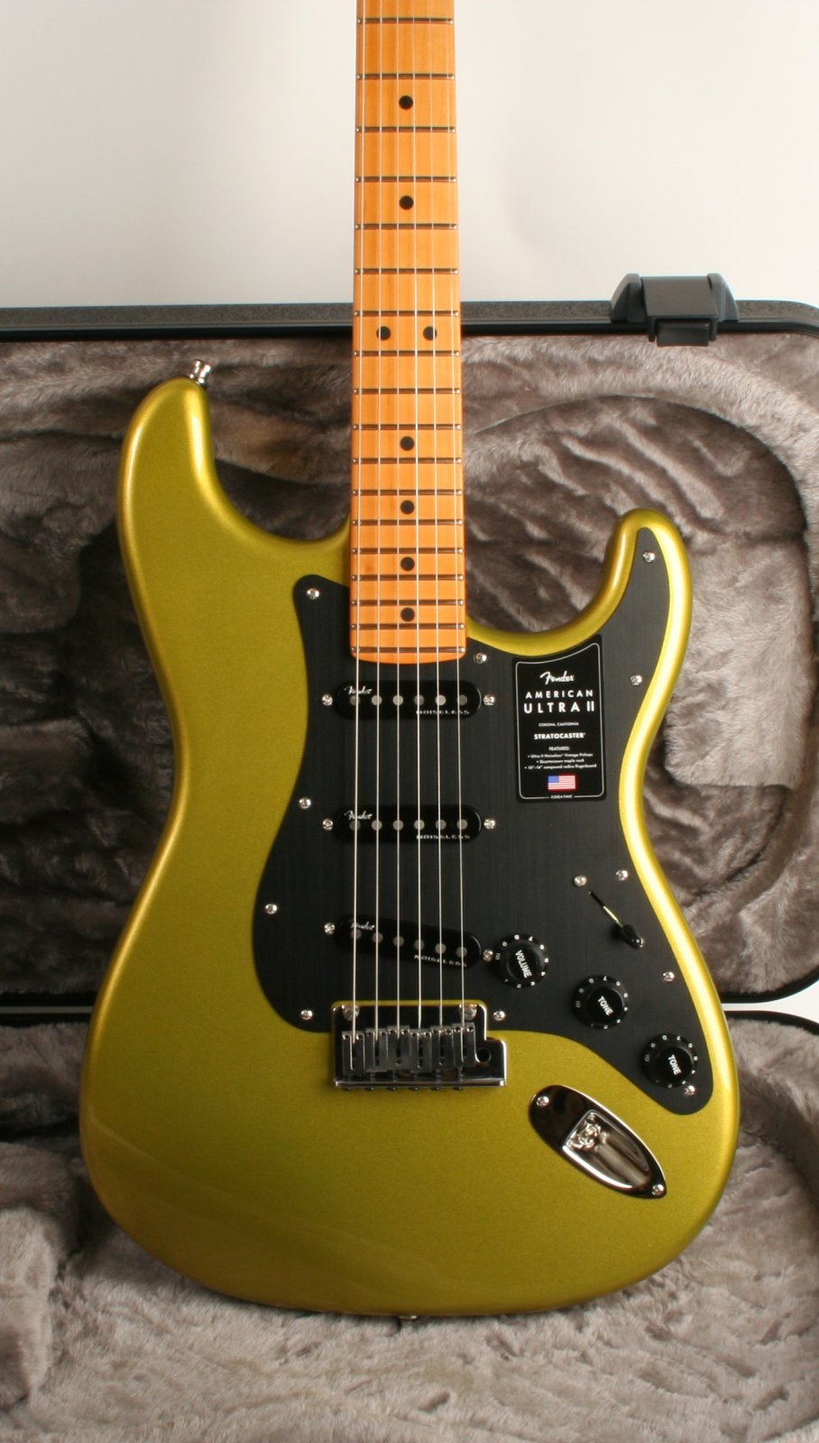 ギター fender usa stratocaster Amazon.com: Fender American Ultra Stratocaster HSS - Cobra
