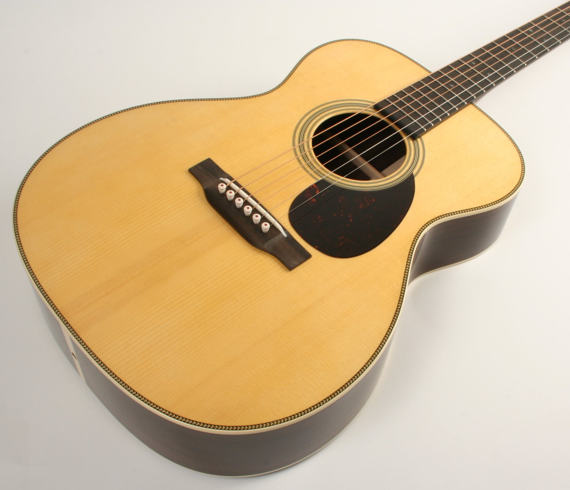 Martin Custom Shop OM Size 28 Style Modified V Neck