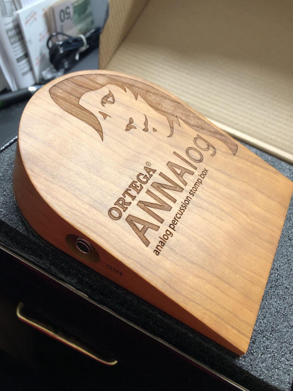 M*a様 ORTEGA ANNALOG Stomp Box アナログ ストンプボ Amazon.com: Ortega Guitars Analog Singer-Songwriter Stomp