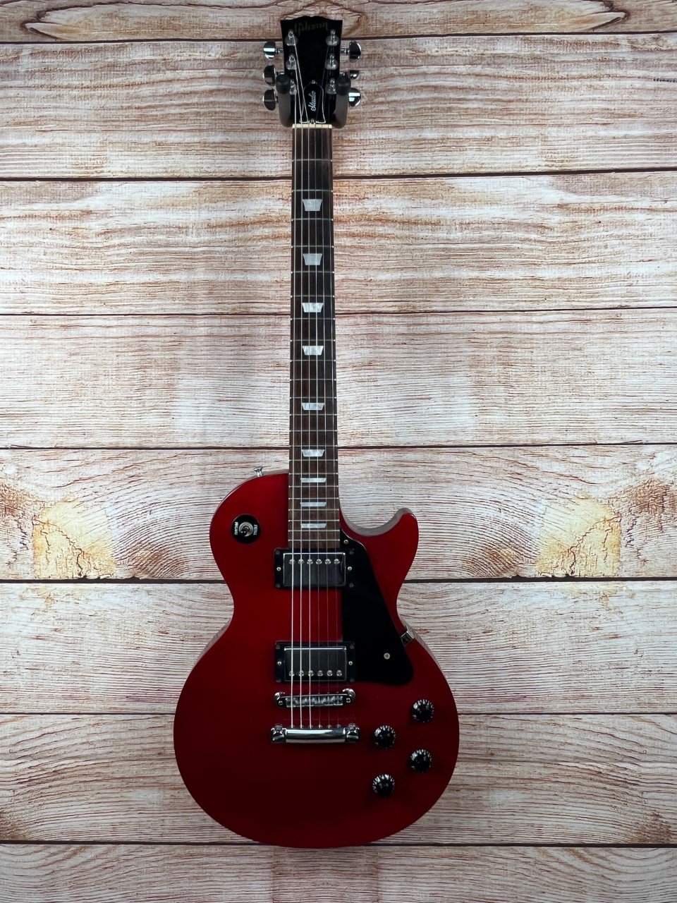 Used 1999 Gibson Les Paul Studio Red w/ gig bag