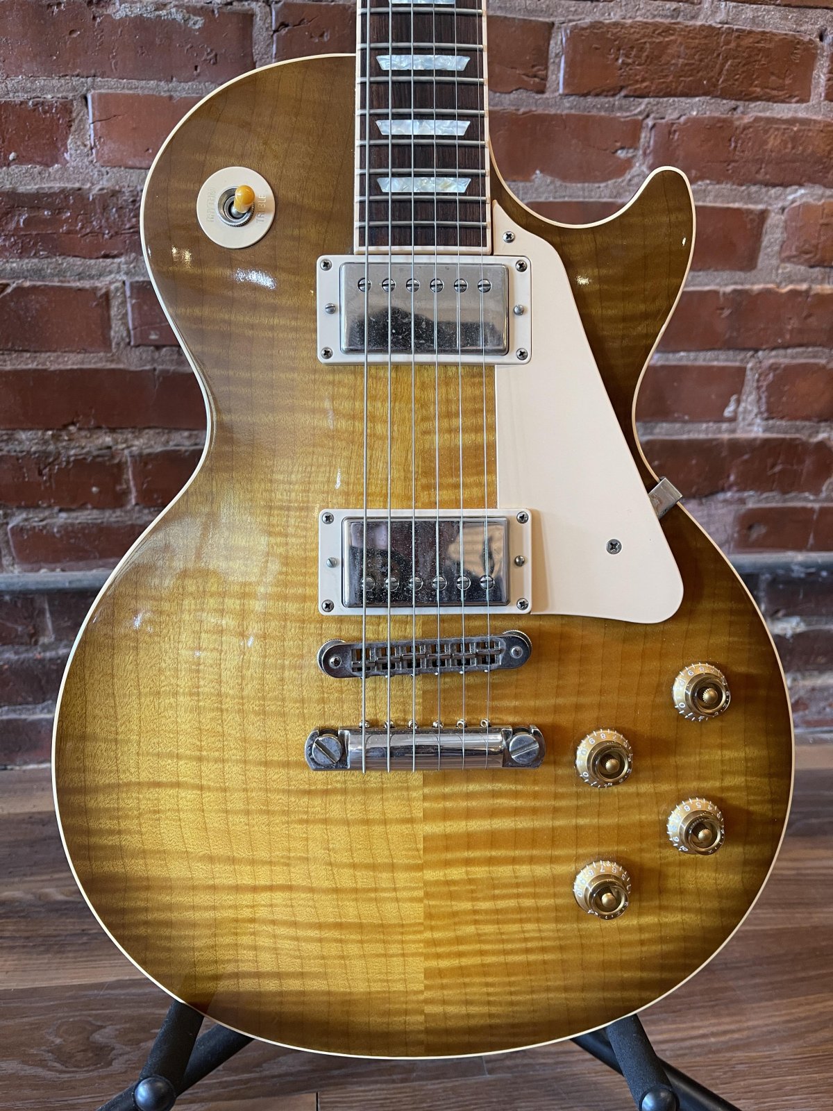 Gibson 2003 Les Paul Standard Plus Honey Burst Flame Top with Case