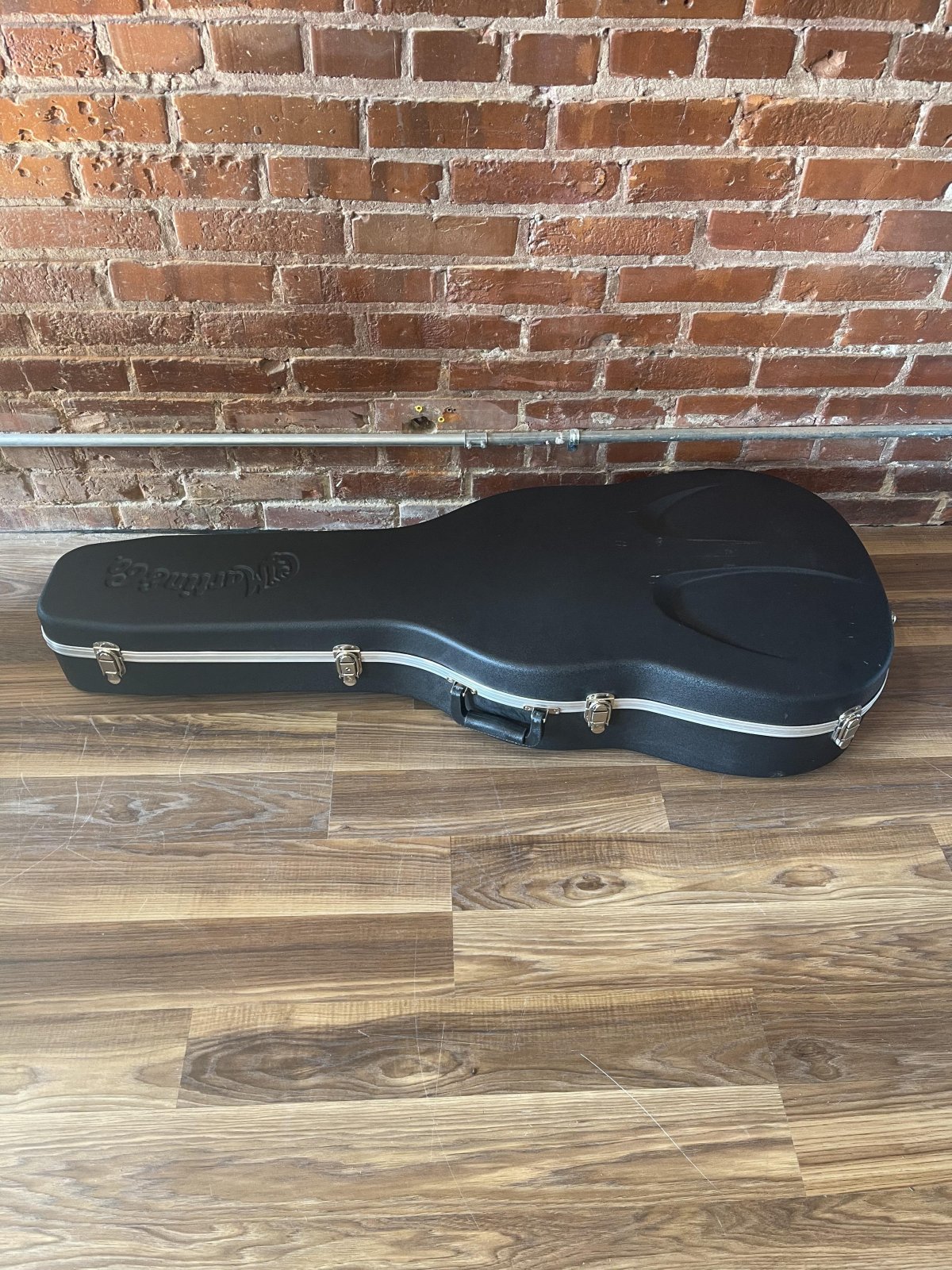 Martin 000 Style Hard Shell Guitar Case
