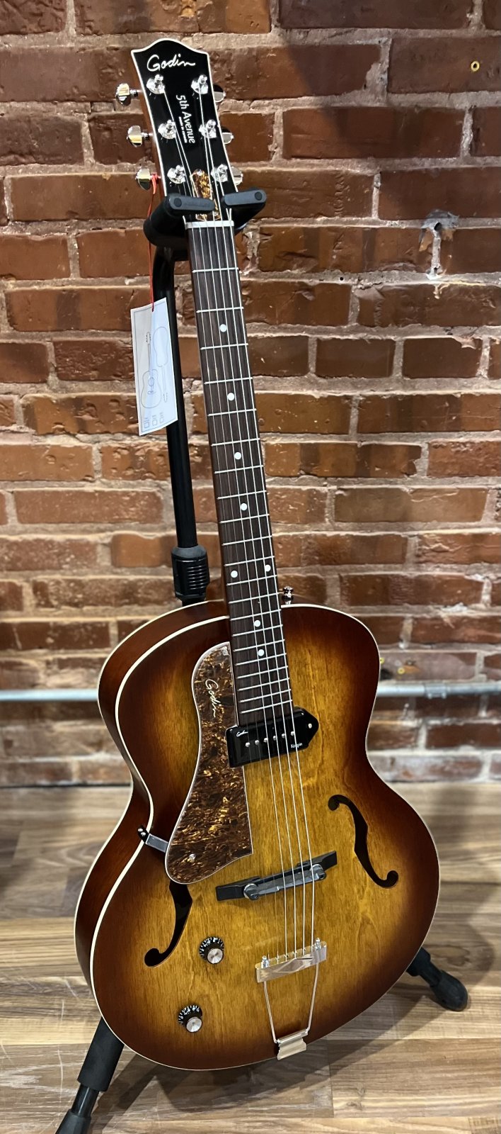 ギター Godin5th Avenue Kingpin P90 Cognac Burst 5th Avenue Kingpin P90 Cognac Burst | Godin Guitars