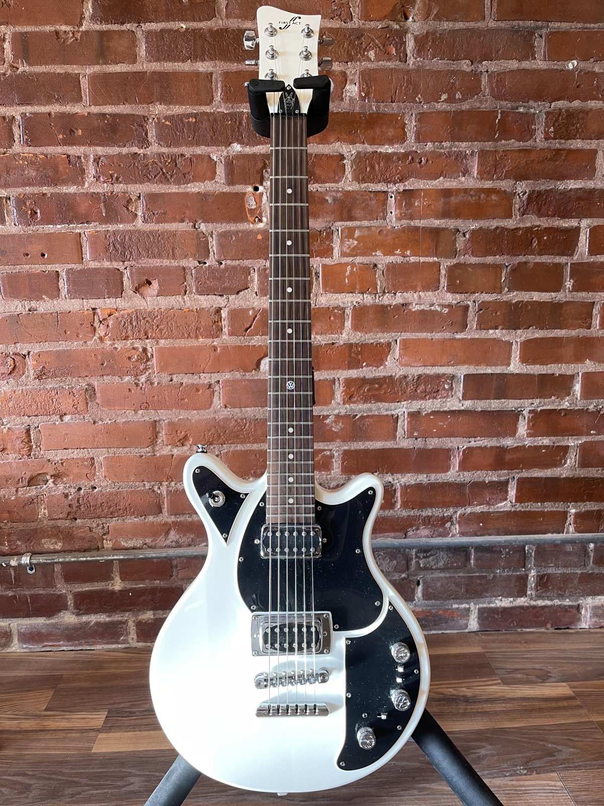 First Act Volkswagen Guitar