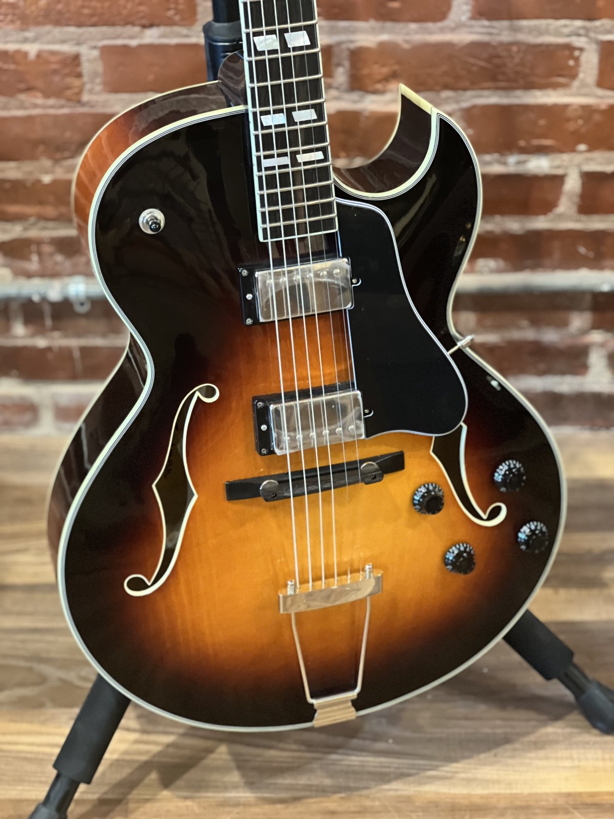 Eastman AR-403CE/SB 週間セール❗️ Eastman AR-403CE/SB 週間セール❗️ Eastman AR-403CE/SB 週間