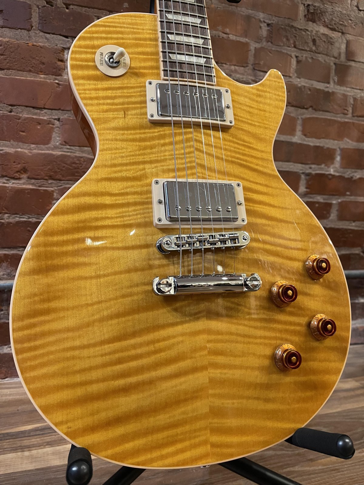Gibson 2013 Les Paul Standard Premium Trans Amber Grade AAAA