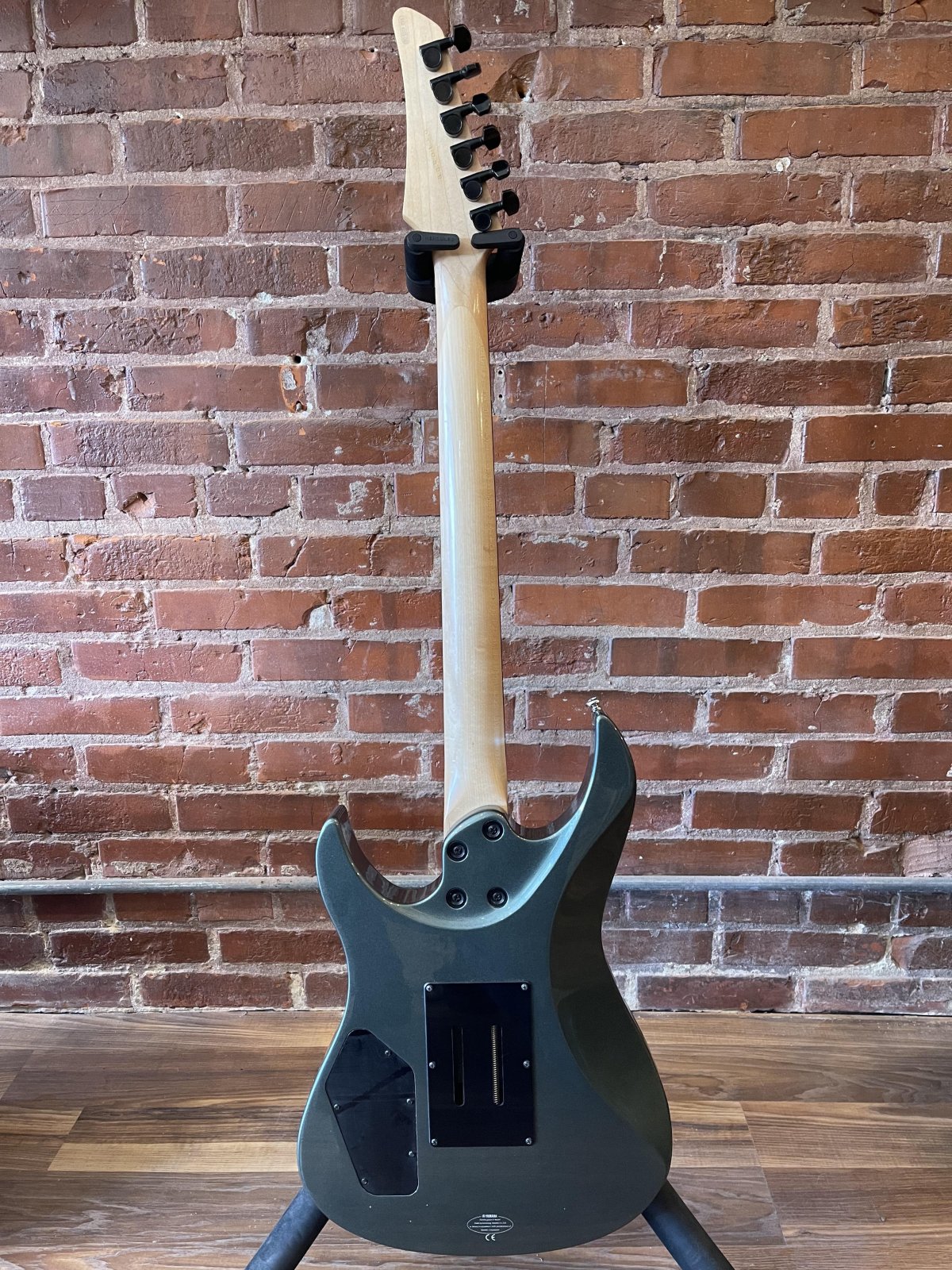 Yamaha Drop 6 RGX420S Baritone with Gig Bag