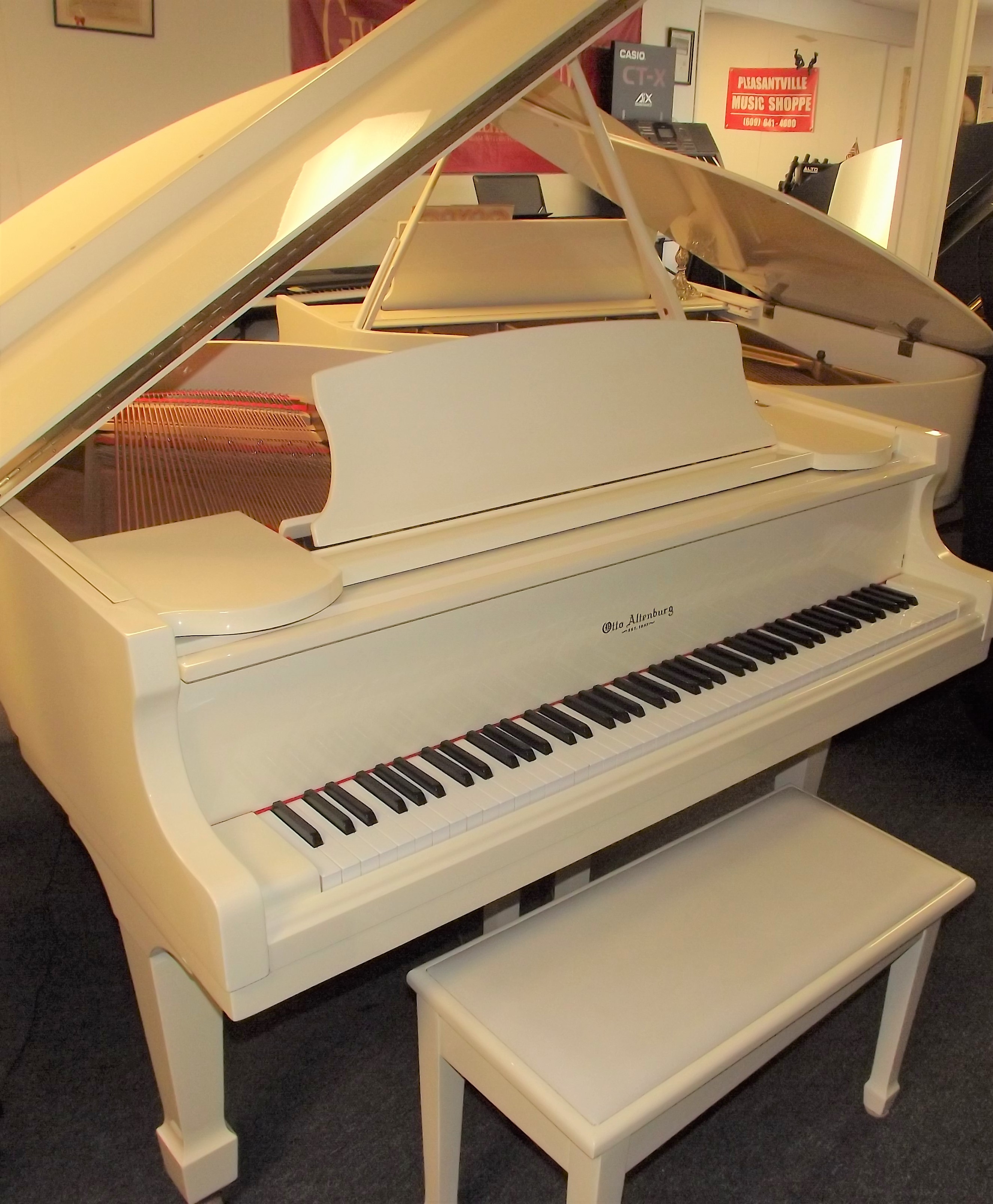 Otto Altenburg Baby Grand (Samick) OA501 1988 Ivory 5'1 & Bench