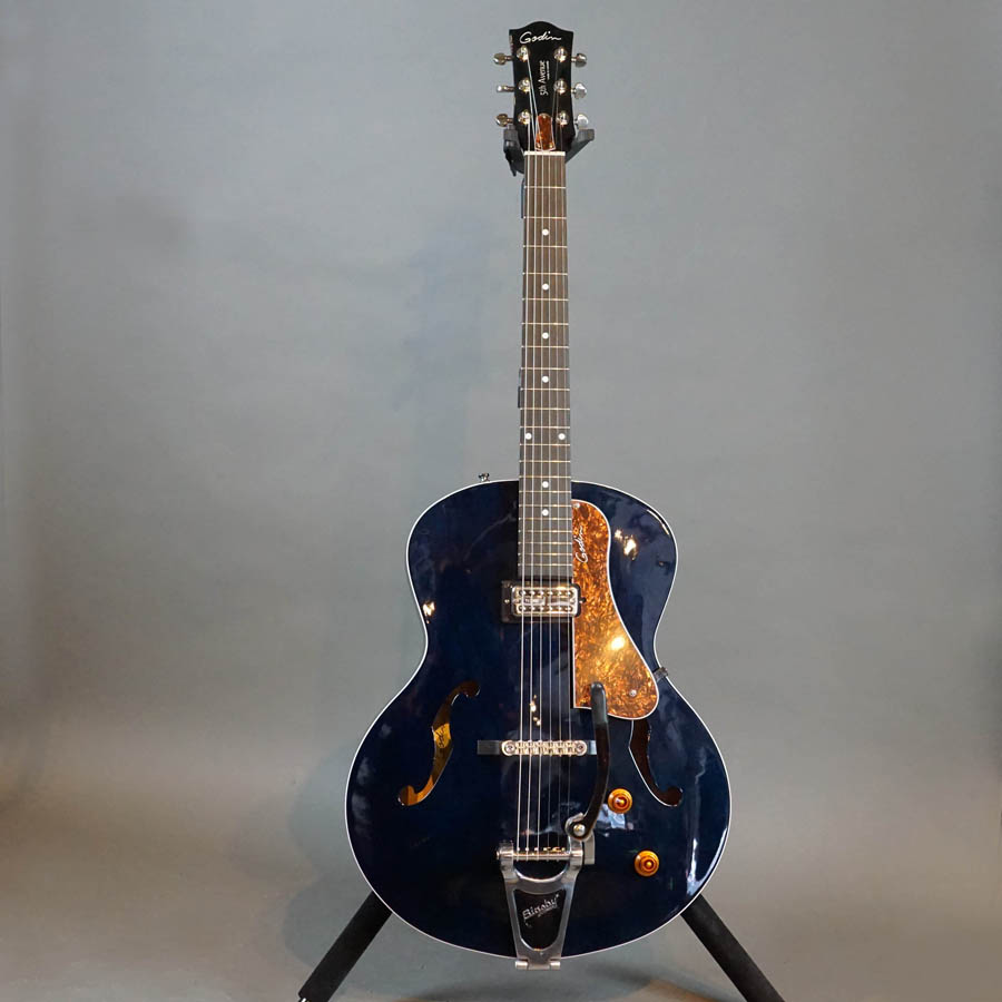 5th Avenue Night Club Indigo Blue | Godin Guitars